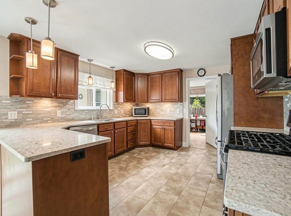 1985 N Jebavy Drive Ludington MI 49431