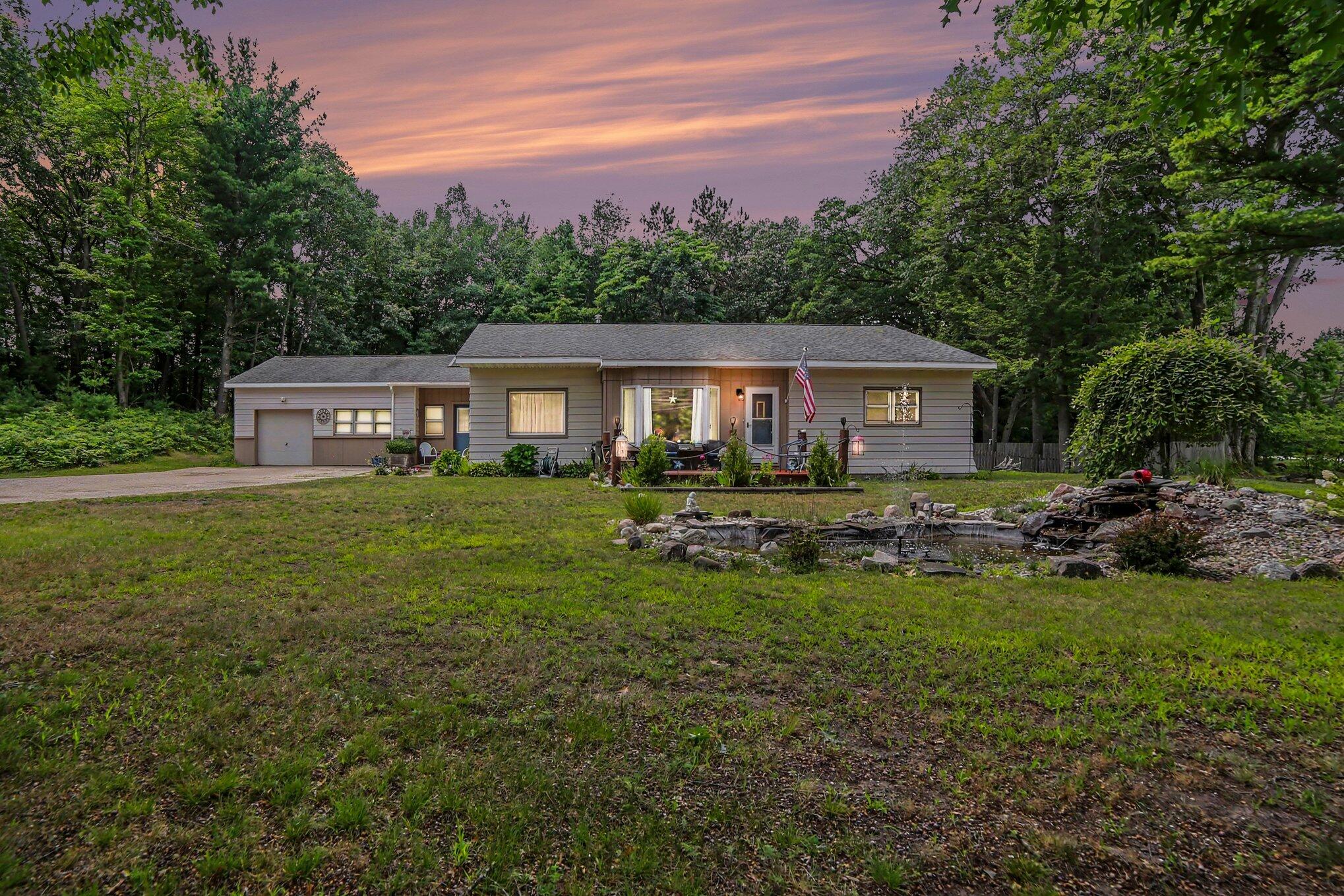 1985 N Jebavy Drive Ludington MI 49431