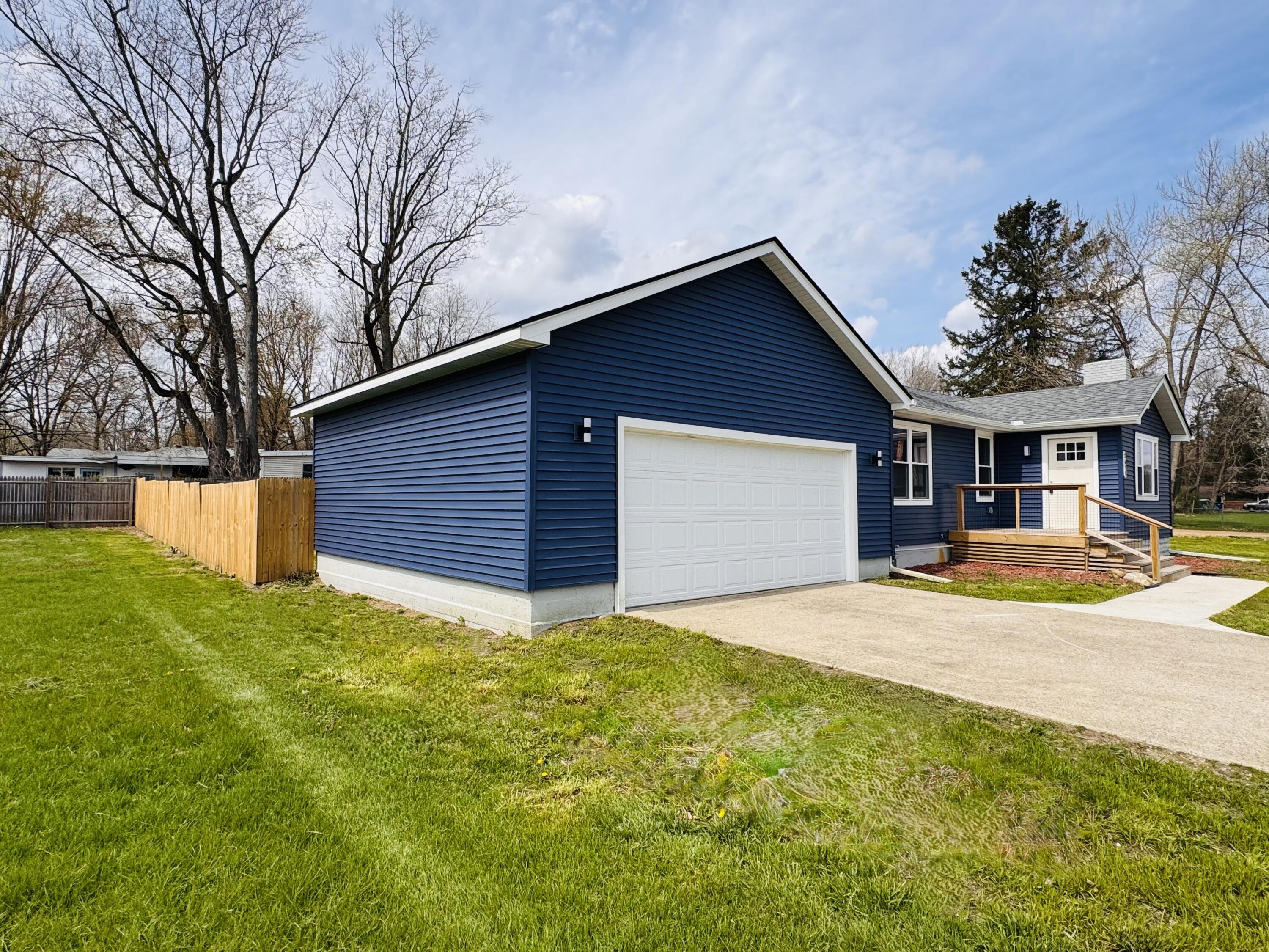 2618 Bond Street Niles MI 49120