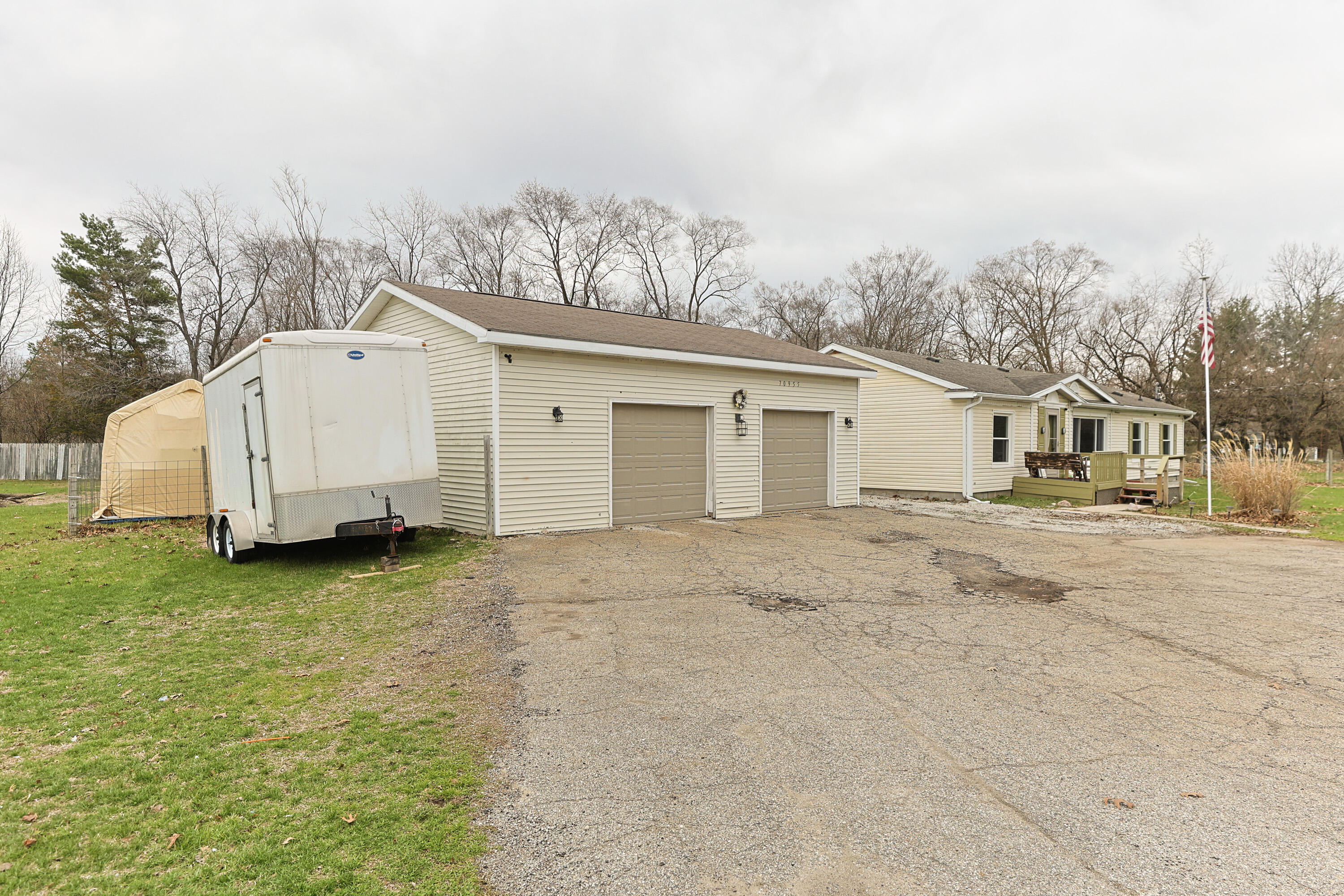 70955 Ironwood Drive Niles MI 49120
