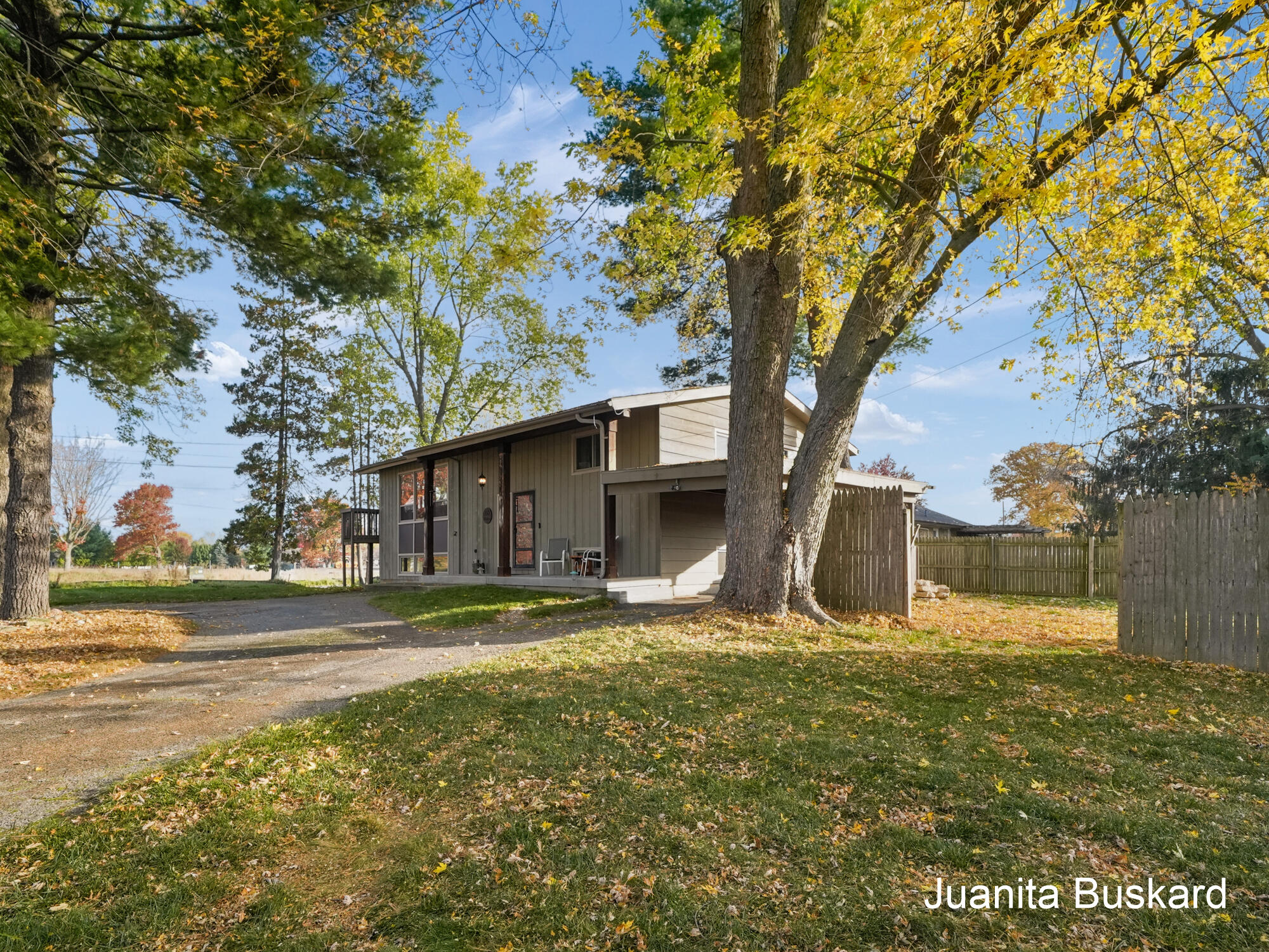 3666 Marlboro Street NW Grand Rapids MI 49534