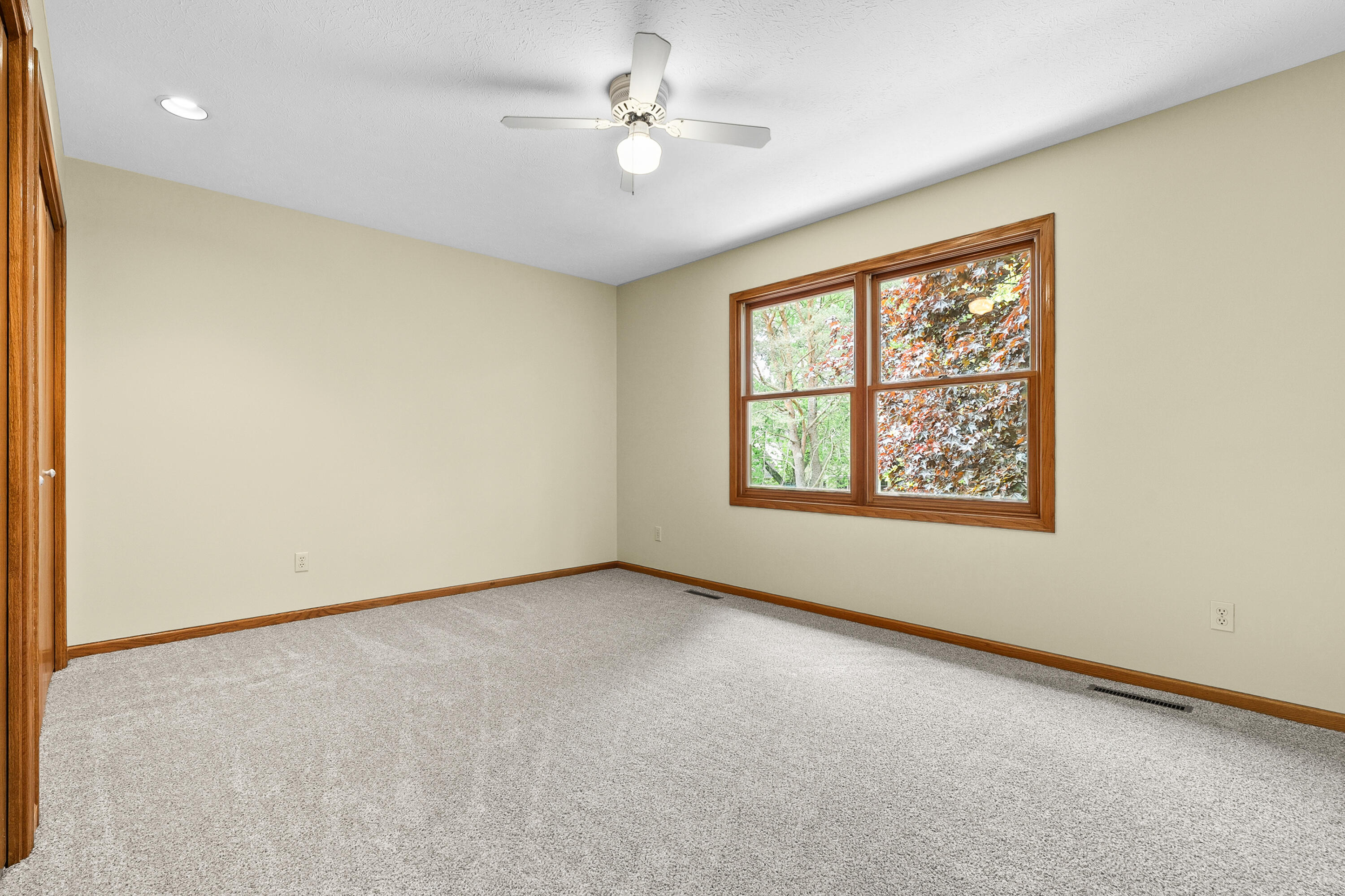 5471 Gatwick Court Kalamazoo MI 49009