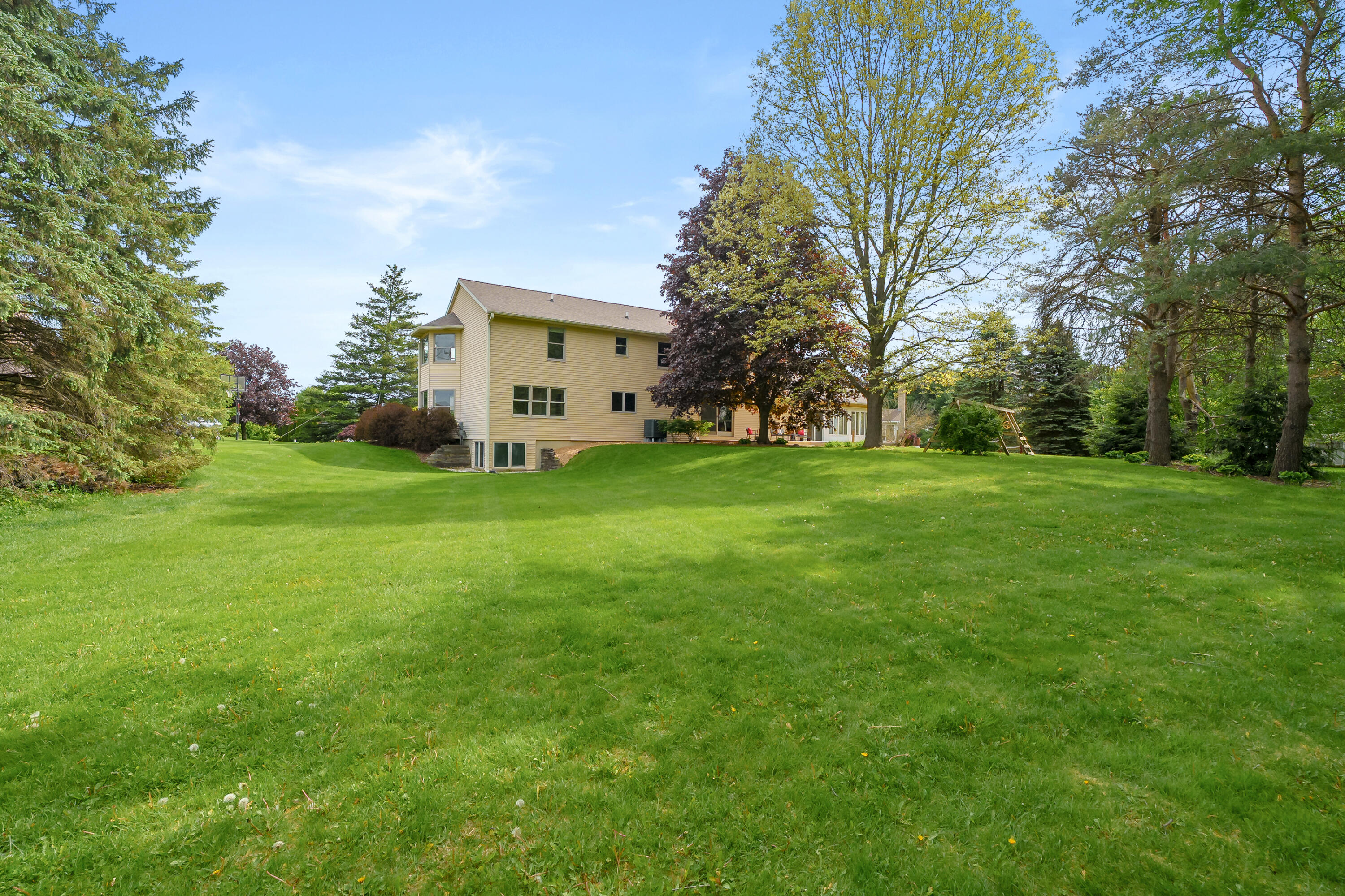 5471 Gatwick Court Kalamazoo MI 49009