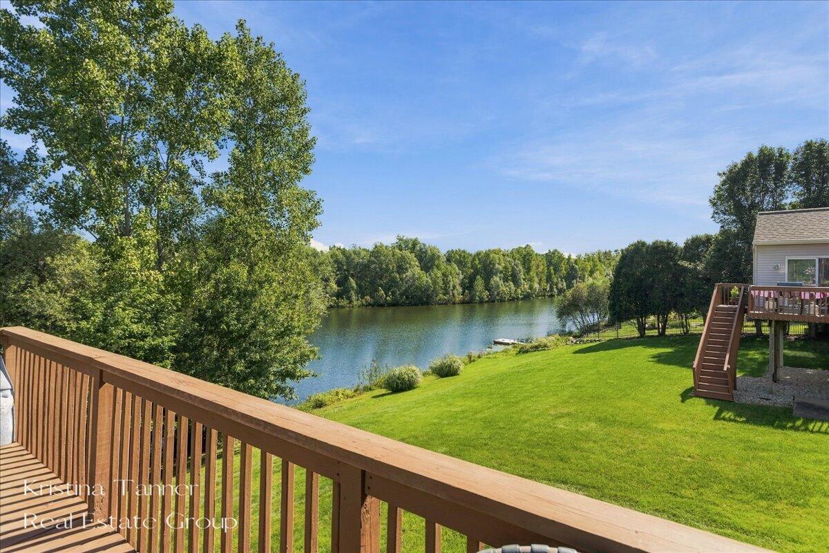 1172 Dogwood Meadows Drive SE Ada MI 49301