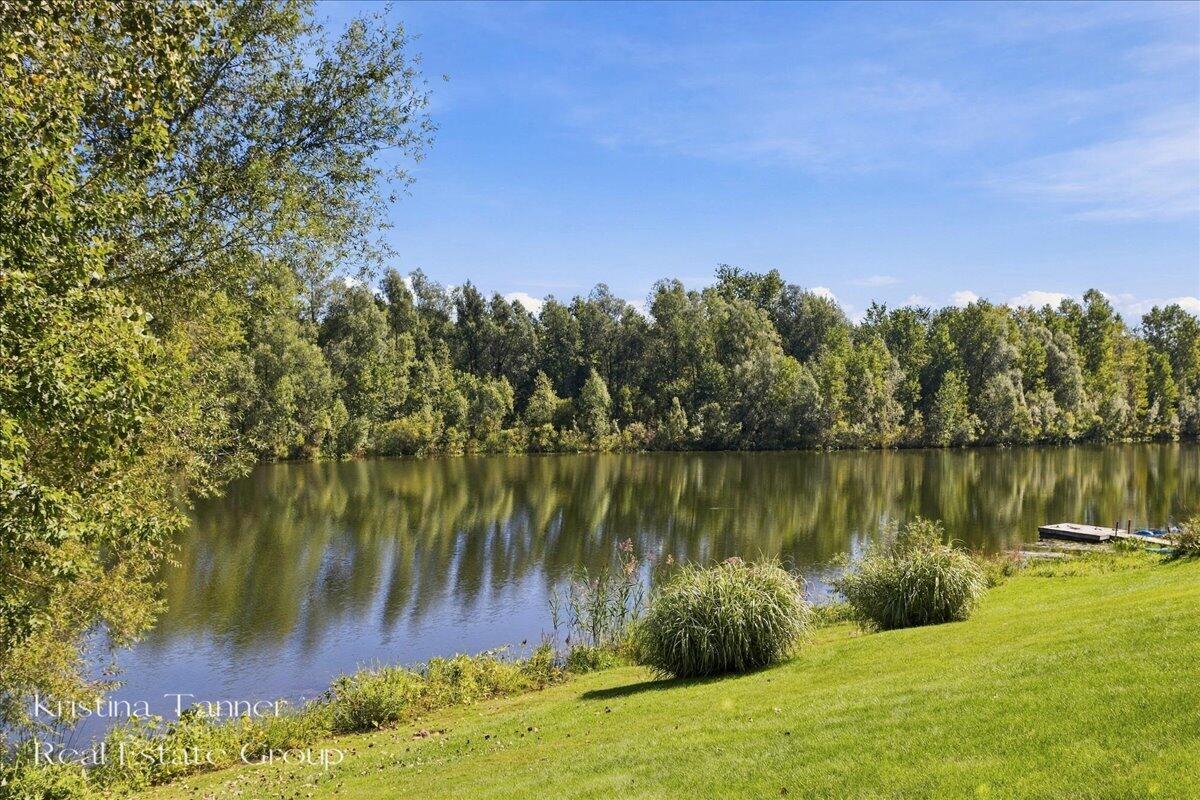 1172 Dogwood Meadows Drive SE Ada MI 49301