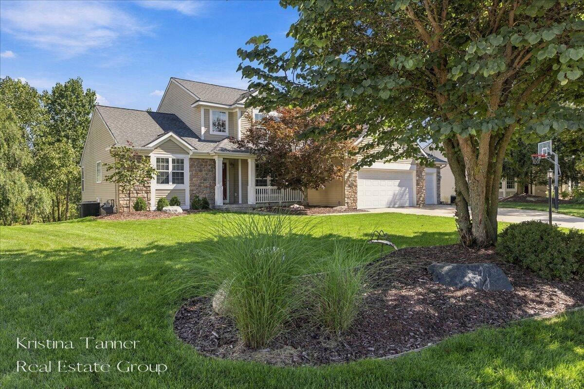 1172 Dogwood Meadows Drive SE Ada MI 49301