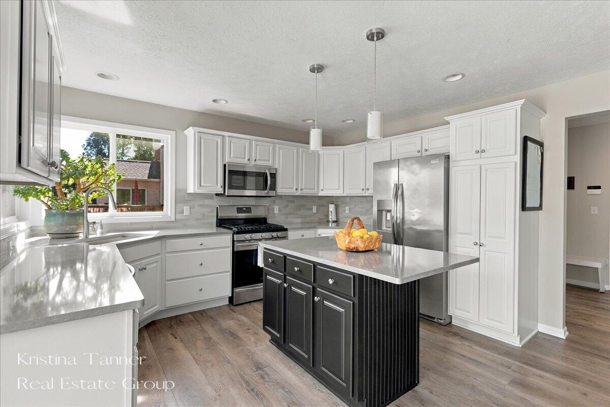 1172 Dogwood Meadows Drive SE Ada MI 49301