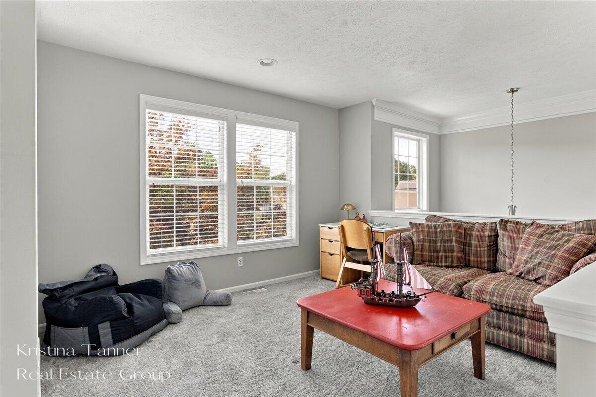 1172 Dogwood Meadows Drive SE Ada MI 49301
