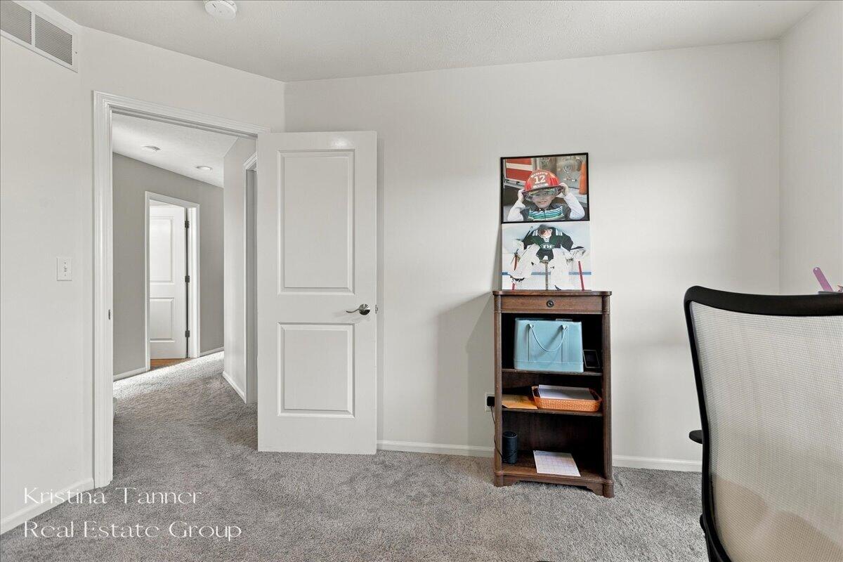 1172 Dogwood Meadows Drive SE Ada MI 49301