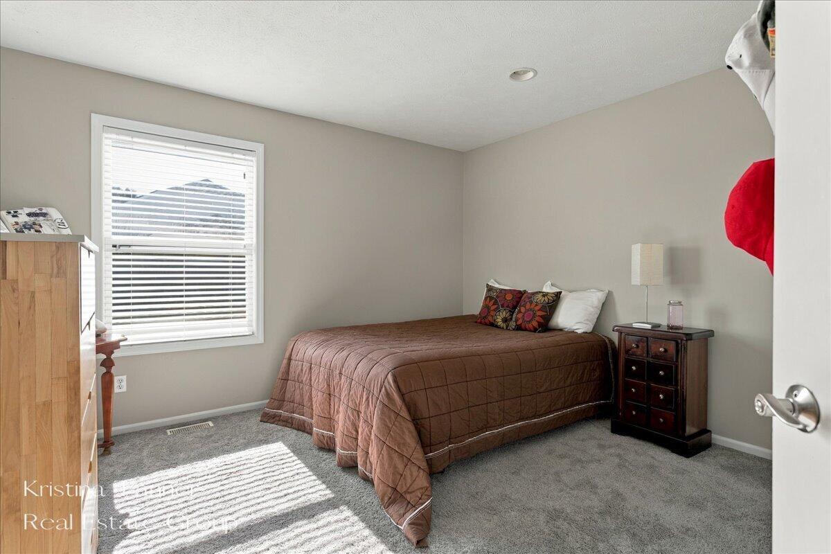1172 Dogwood Meadows Drive SE Ada MI 49301