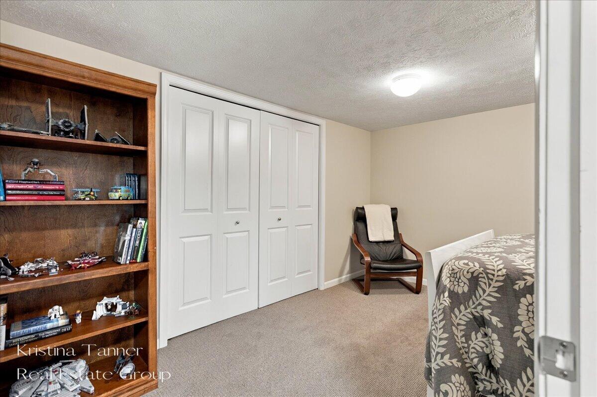 1172 Dogwood Meadows Drive SE Ada MI 49301