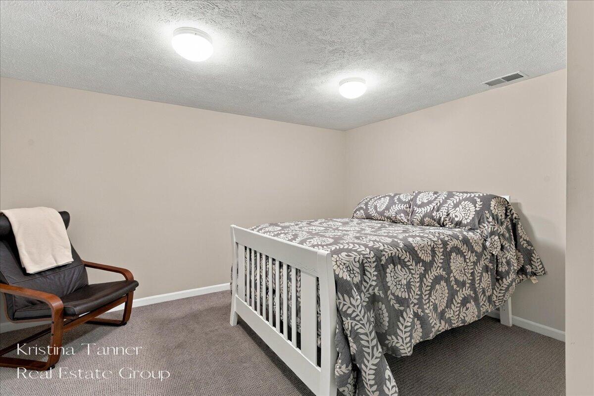 1172 Dogwood Meadows Drive SE Ada MI 49301