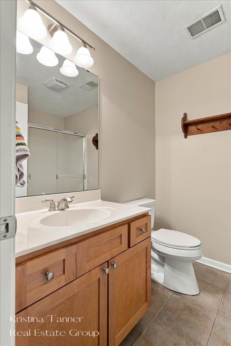 1172 Dogwood Meadows Drive SE Ada MI 49301