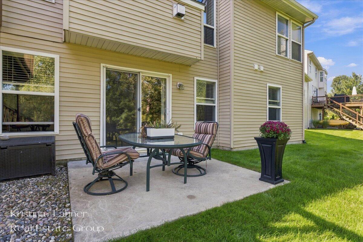 1172 Dogwood Meadows Drive SE Ada MI 49301