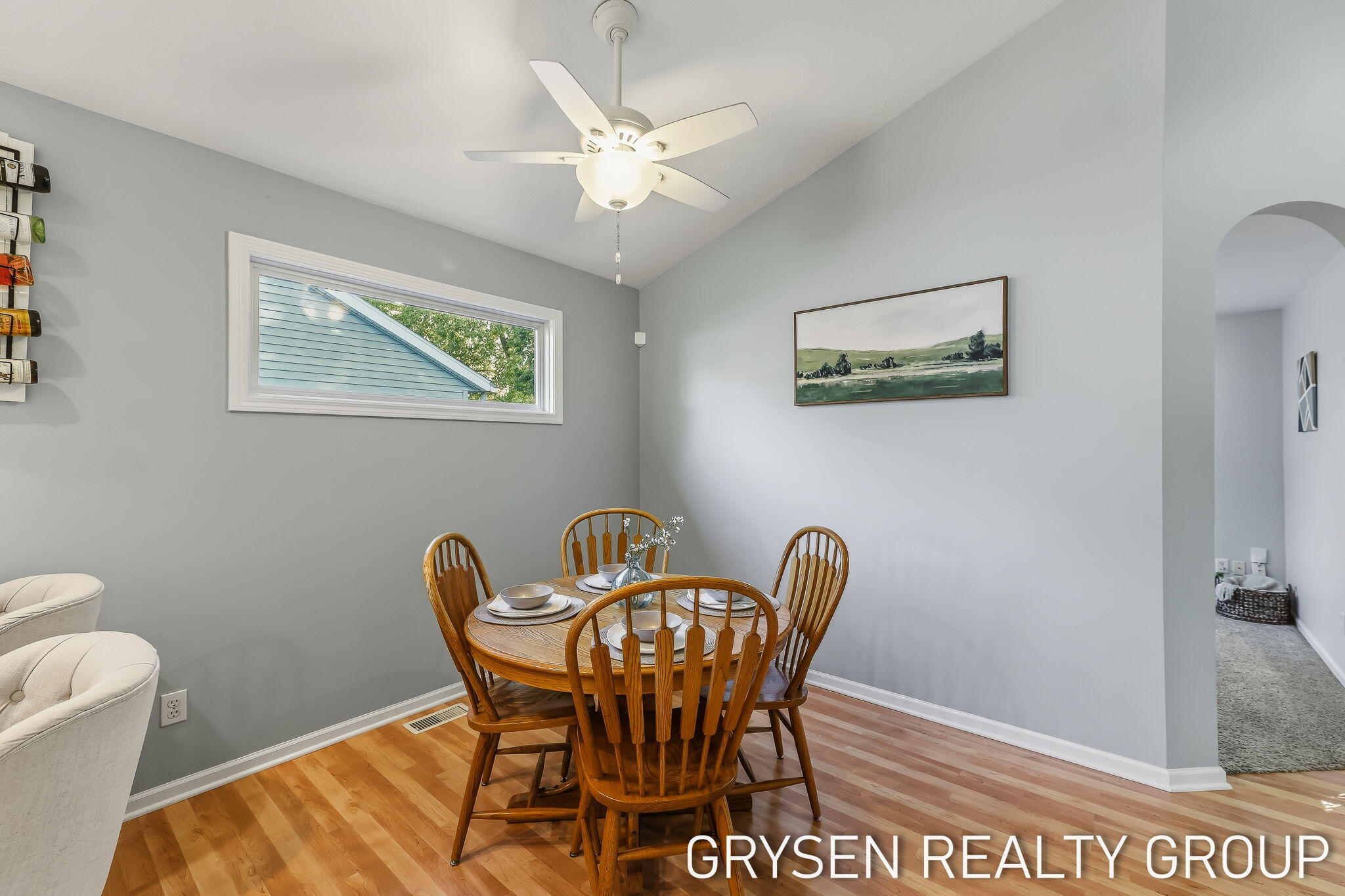 642 Clover Ridge Avenue NW Grand Rapids MI 49504