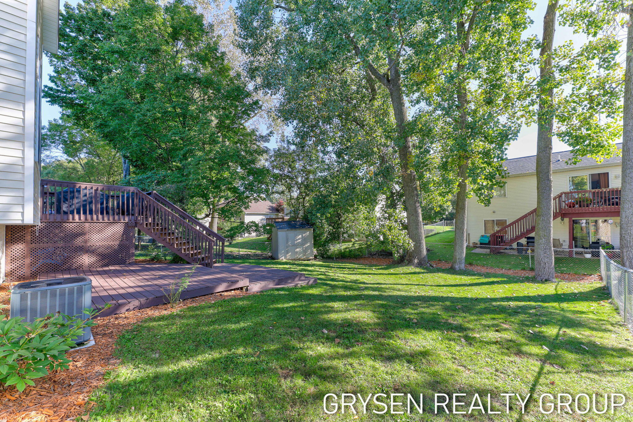 642 Clover Ridge Avenue NW Grand Rapids MI 49504