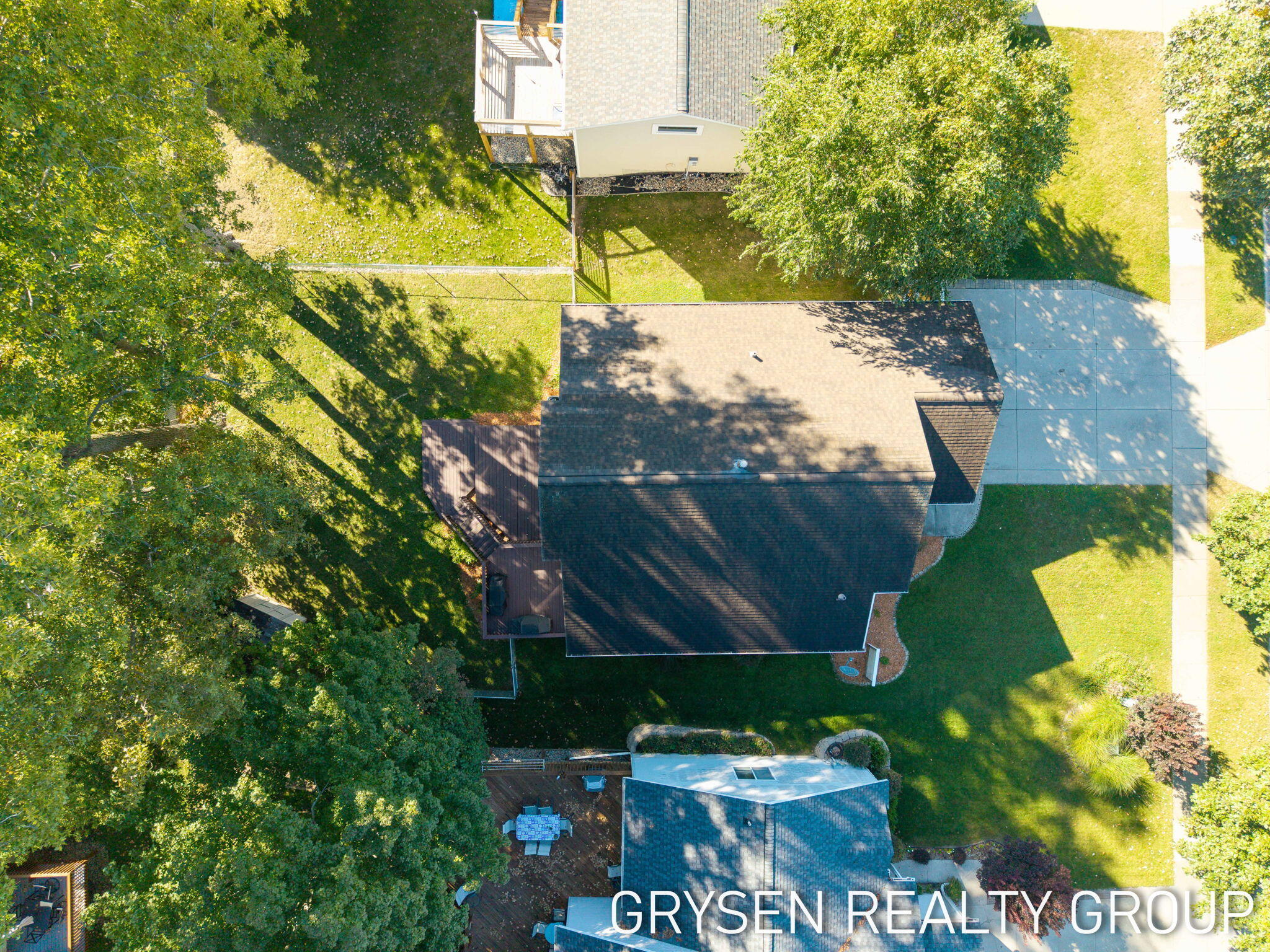 642 Clover Ridge Avenue NW Grand Rapids MI 49504