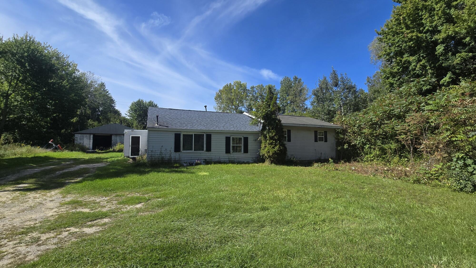 5065 Lorenson Road Muskegon MI 49445