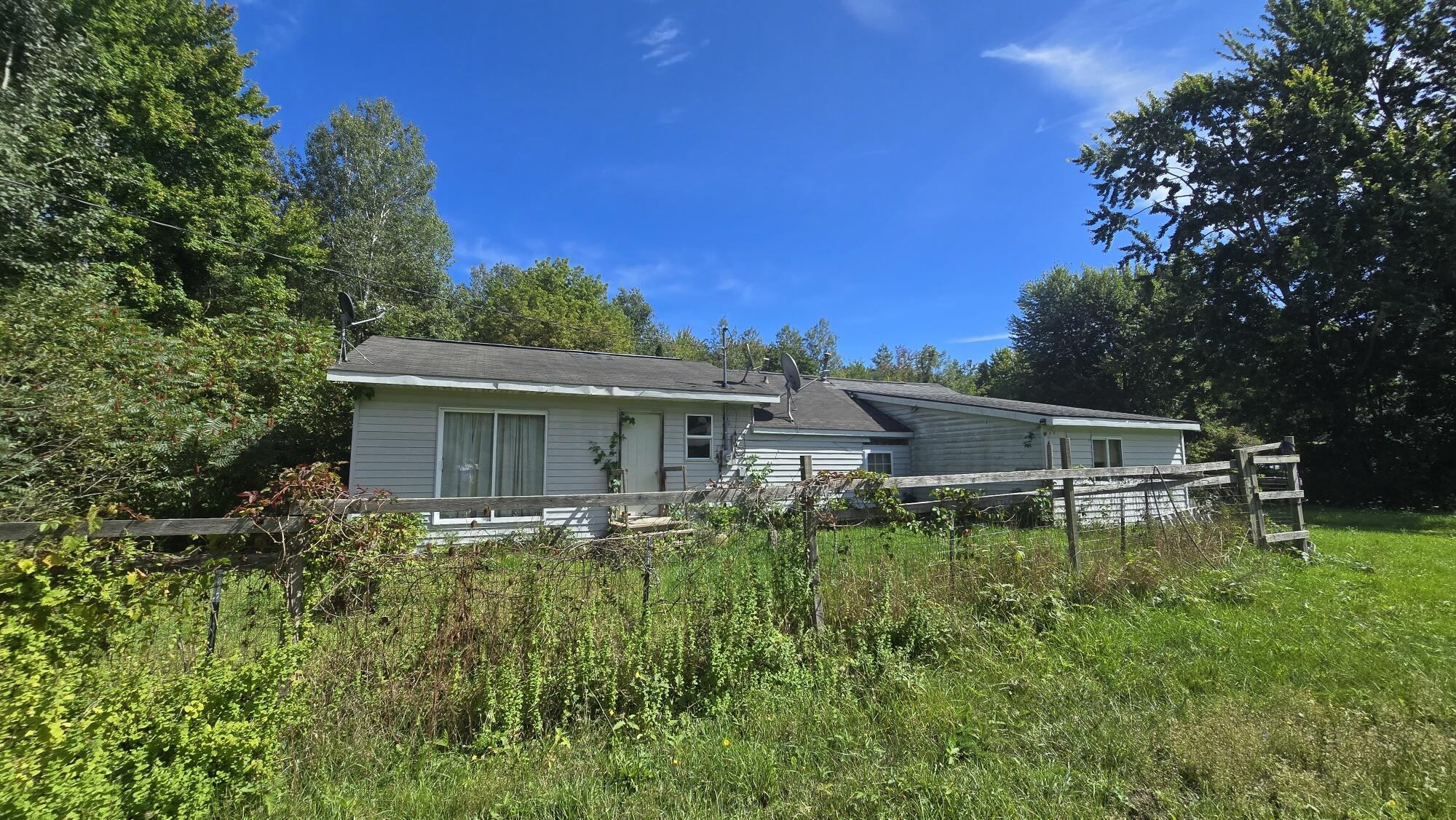 5065 Lorenson Road Muskegon MI 49445