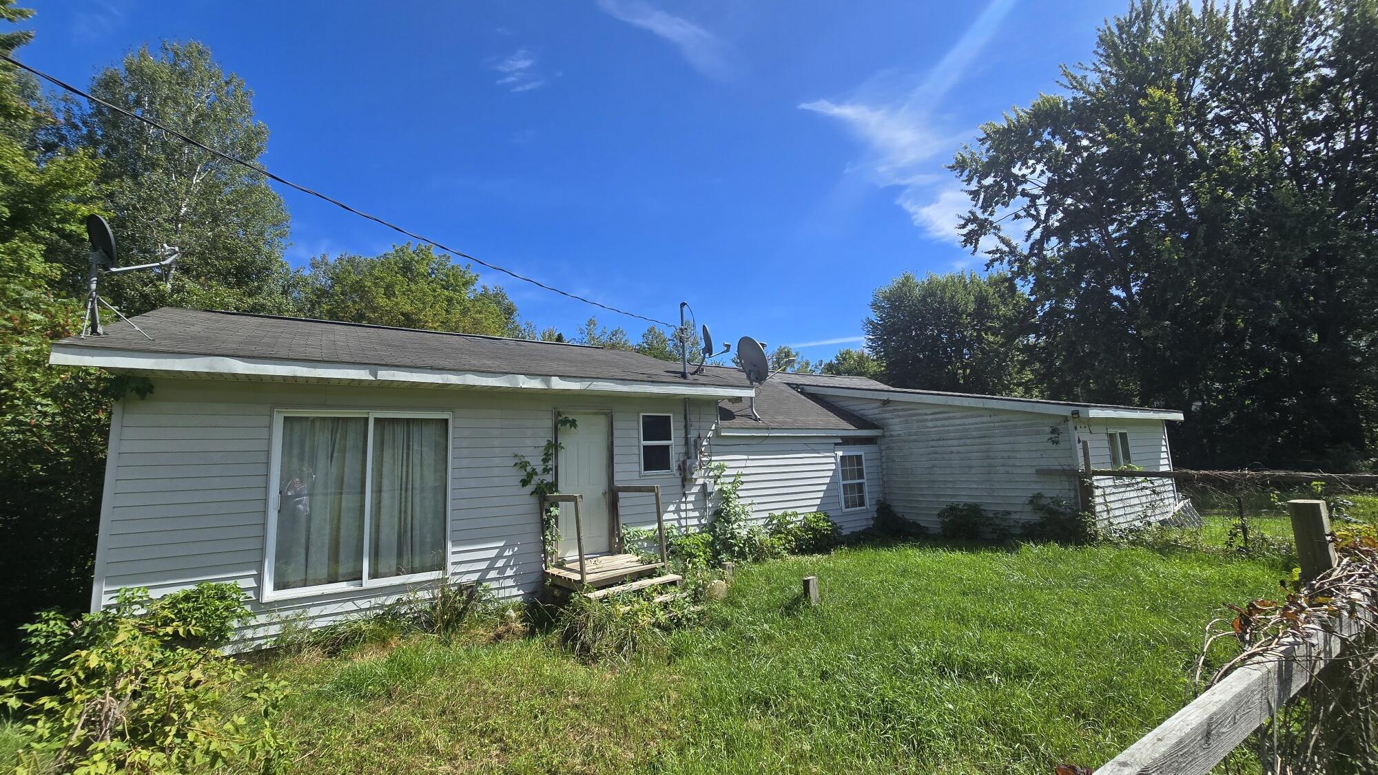 5065 Lorenson Road Muskegon MI 49445
