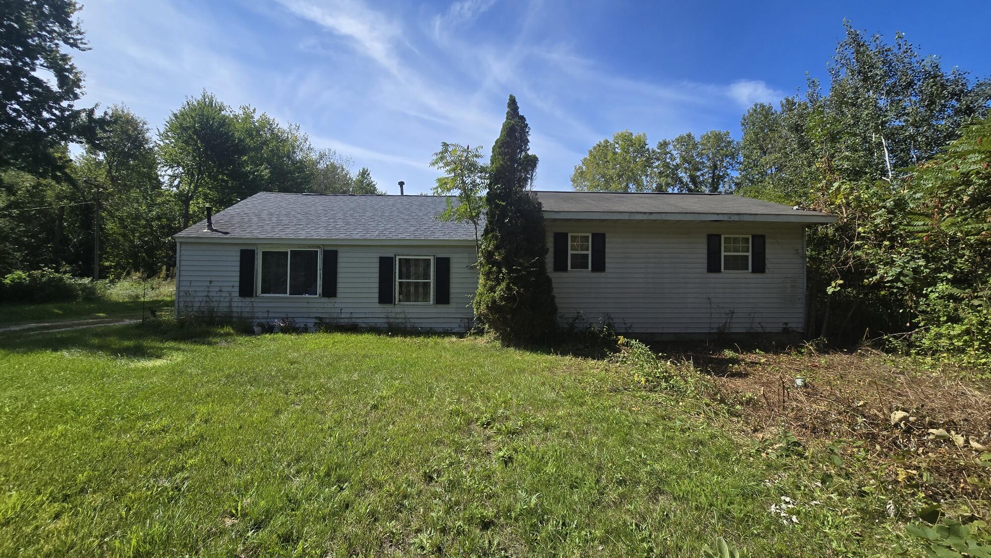 5065 Lorenson Road Muskegon MI 49445