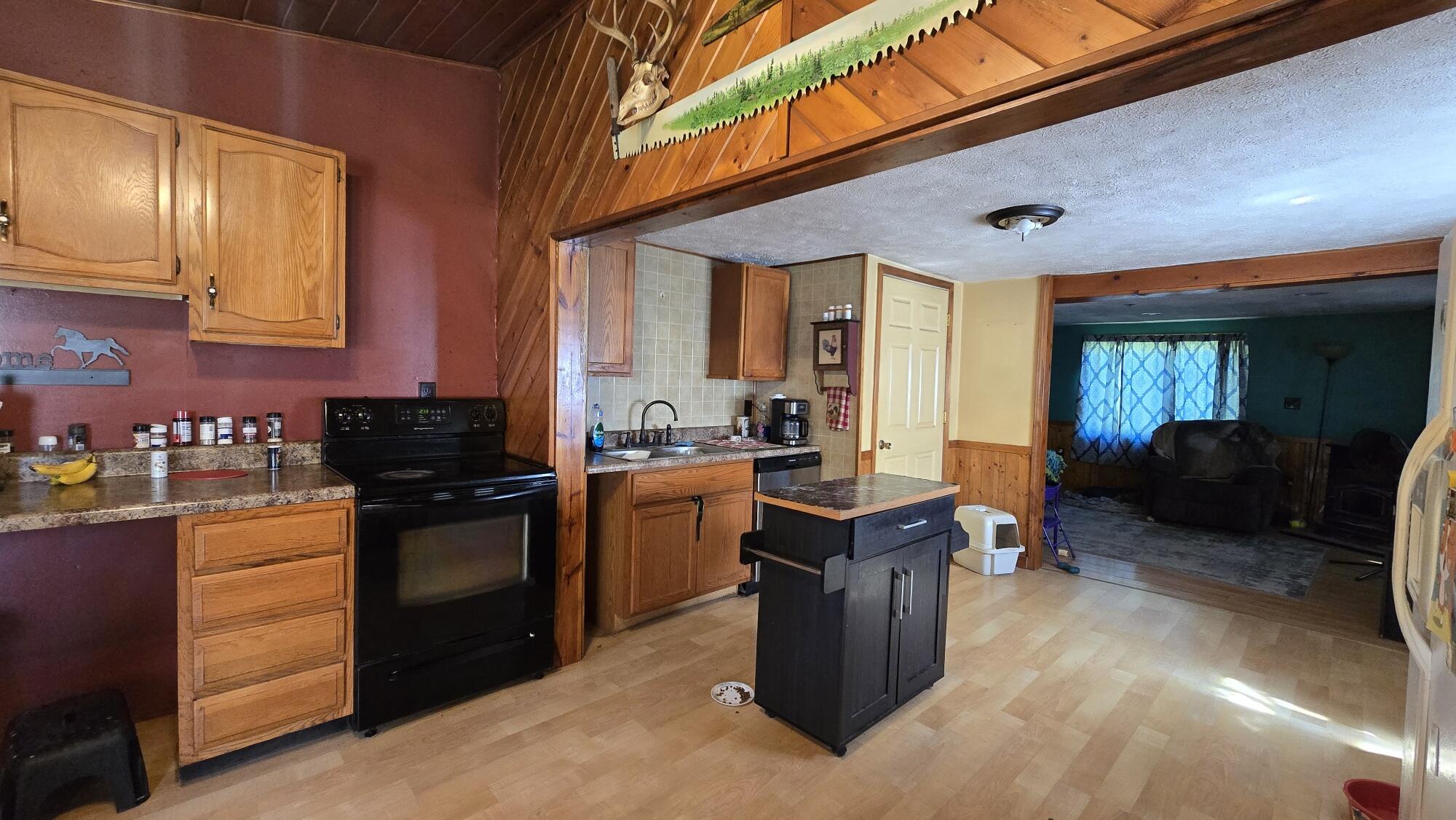 5065 Lorenson Road Muskegon MI 49445