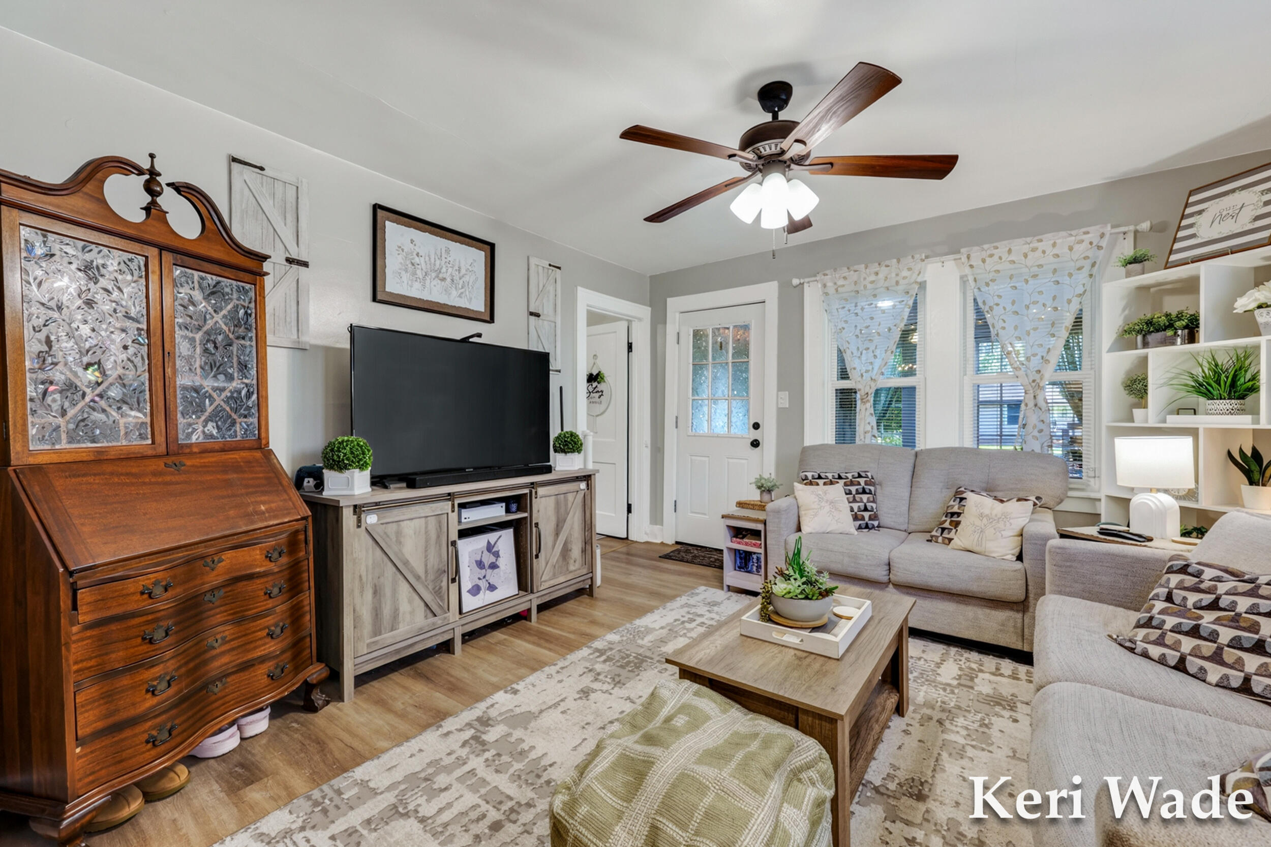 1270 Amity Avenue Muskegon MI 49442