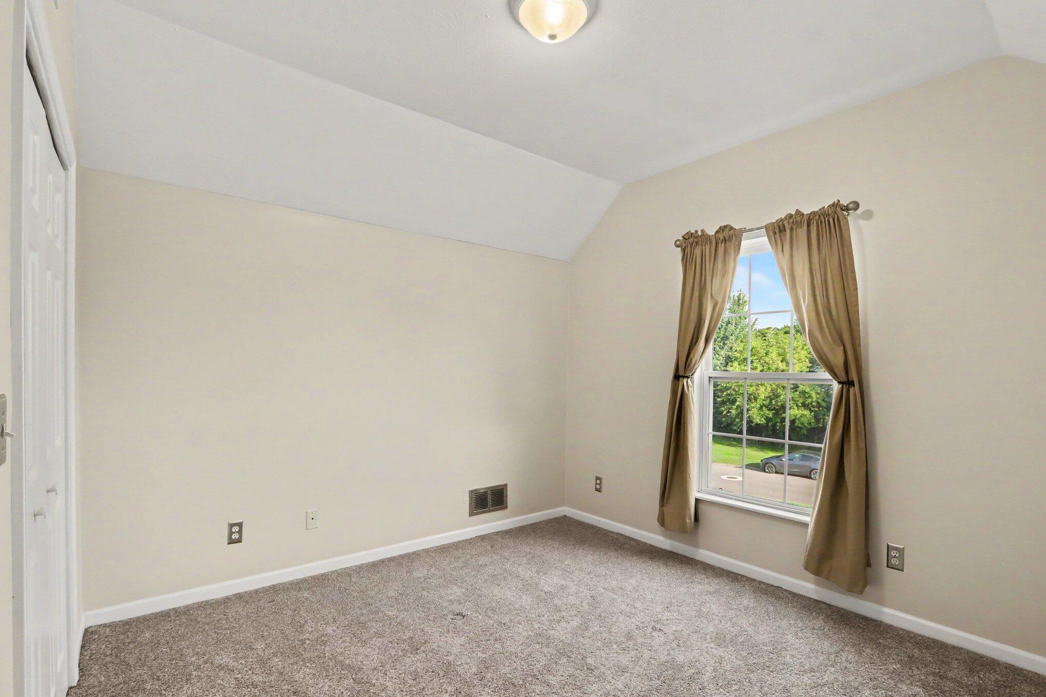 523 Alecia Avenue Kalamazoo MI 49004