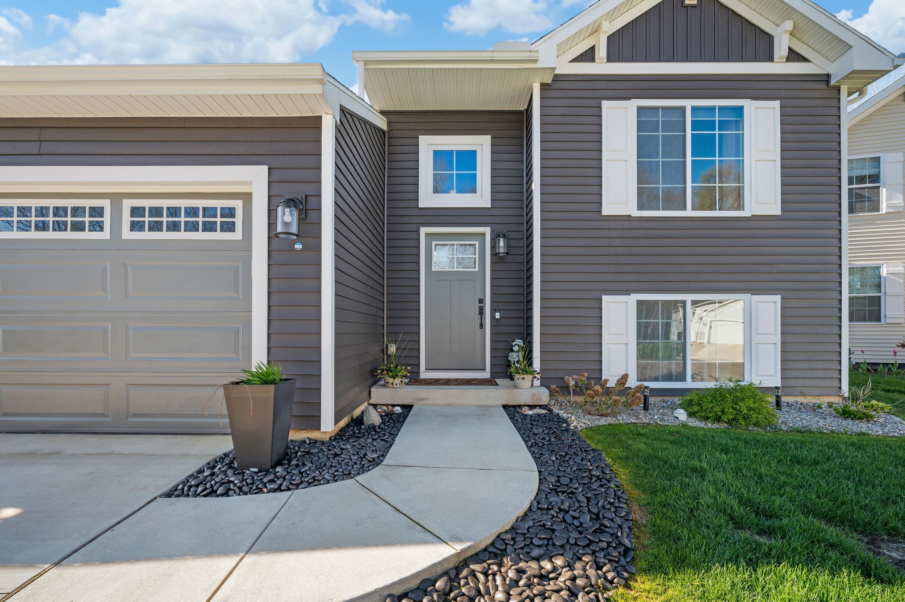 540 N Cygnet Lake Drive Benton Harbor MI 49022