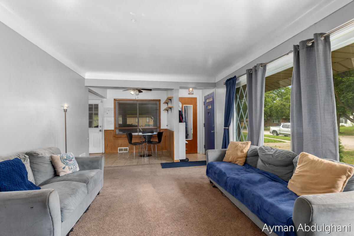 4248 Curwood Avenue SE Grand Rapids MI 49508
