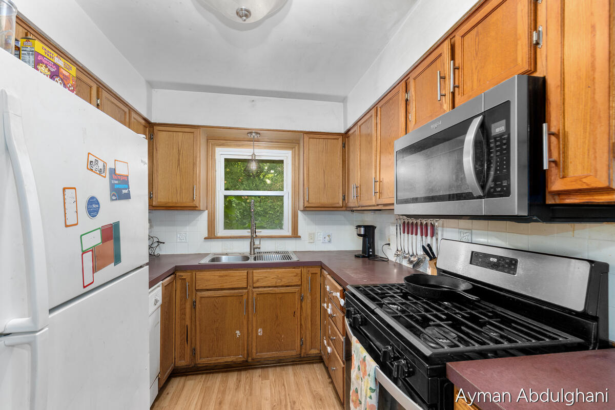 4248 Curwood Avenue SE Grand Rapids MI 49508