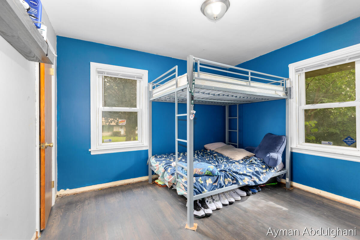 4248 Curwood Avenue SE Grand Rapids MI 49508