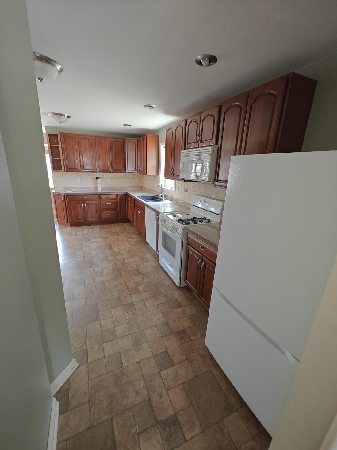 22301 Forest Avenue Cassopolis MI 49031