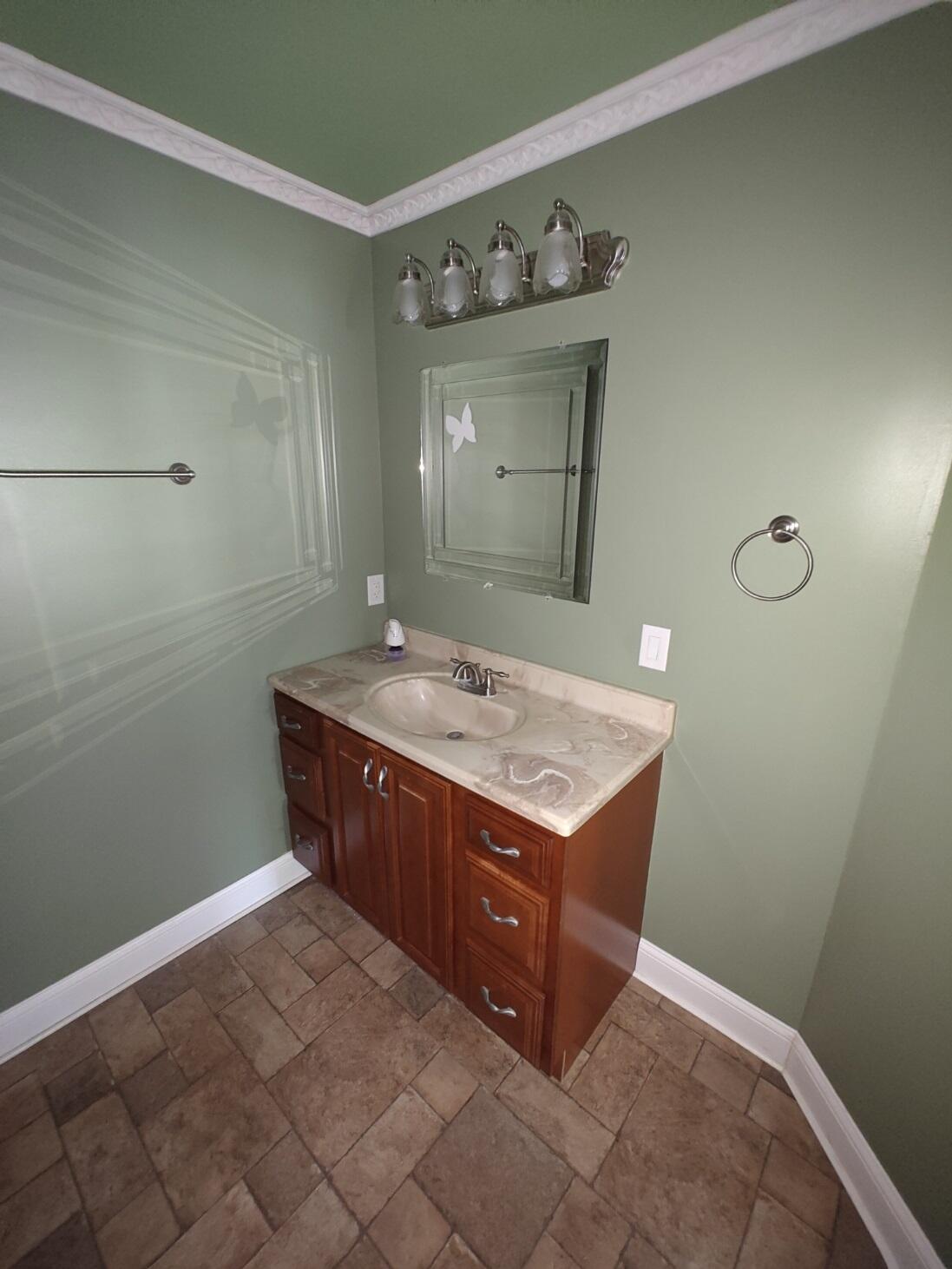22301 Forest Avenue Cassopolis MI 49031