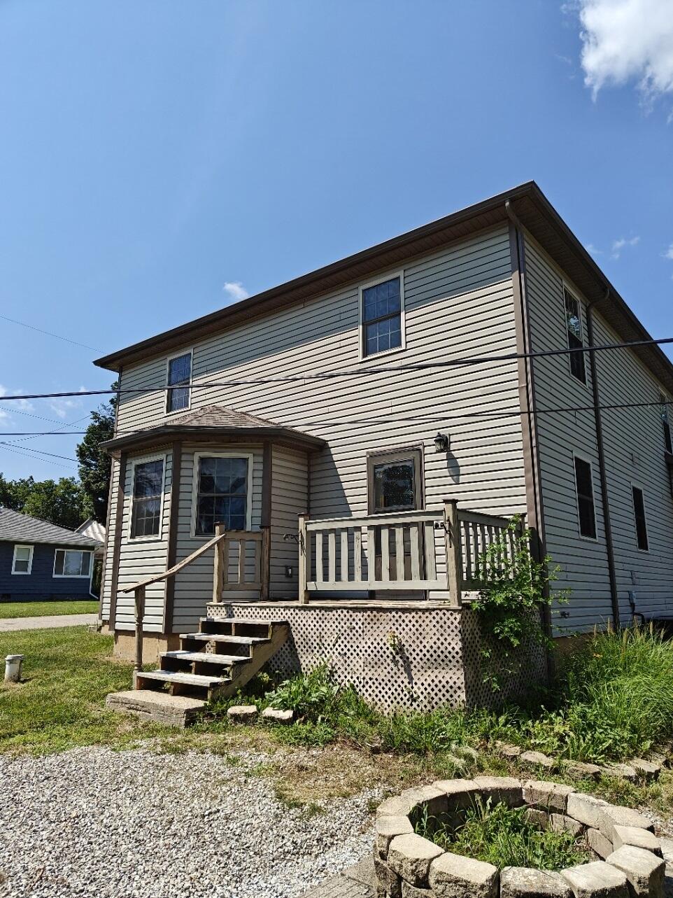 22301 Forest Avenue Cassopolis MI 49031