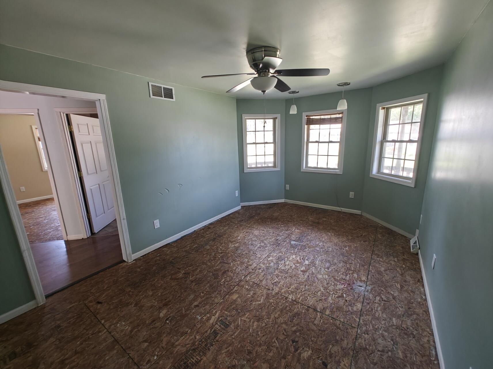 22301 Forest Avenue Cassopolis MI 49031