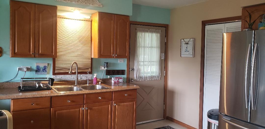 63062 Lakeshore Drive Dowagiac MI 49047