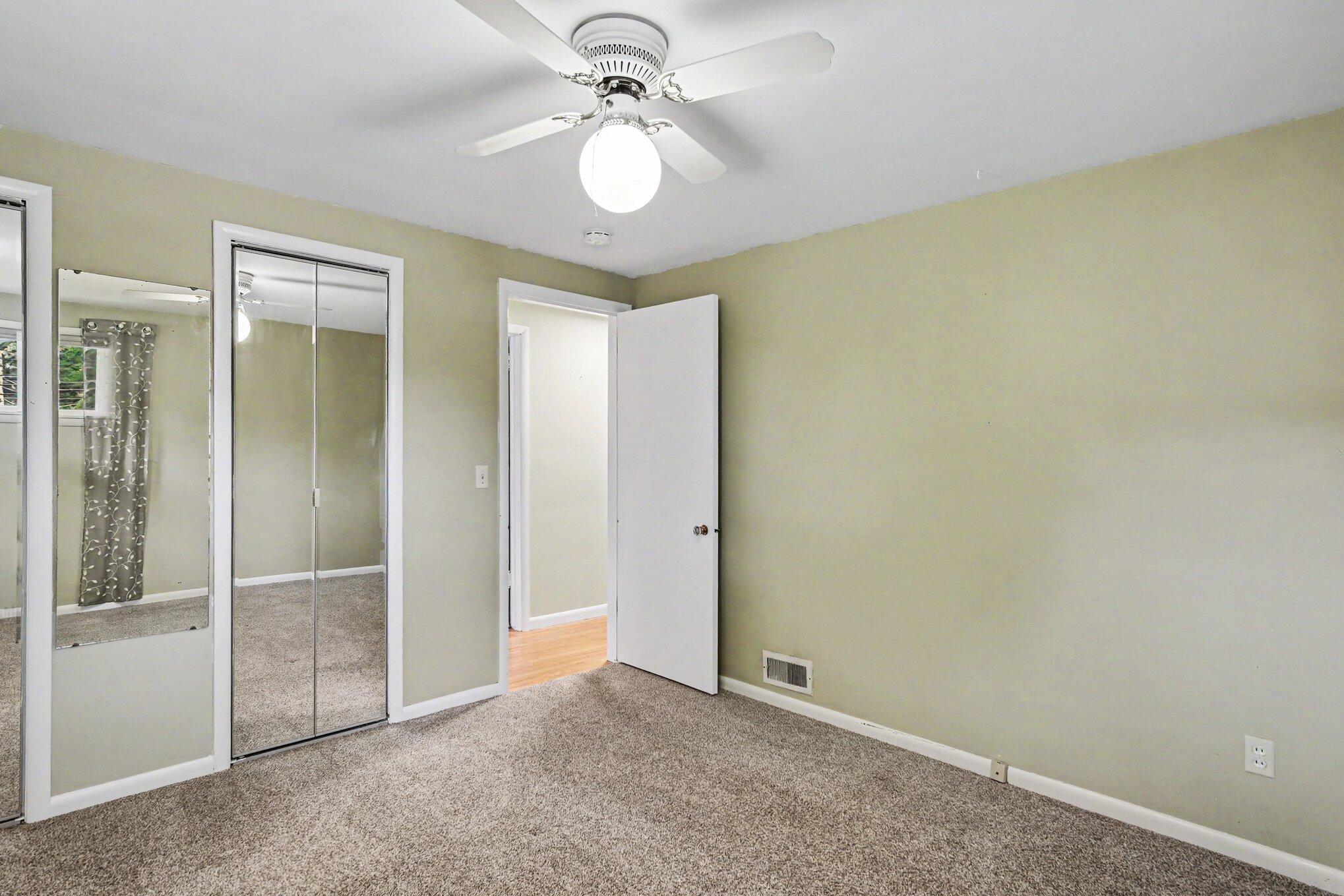 751 Larkspur Avenue NW Grand Rapids MI 49504