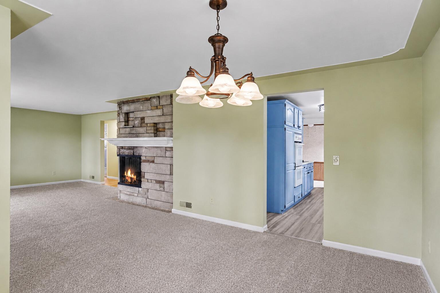 751 Larkspur Avenue NW Grand Rapids MI 49504
