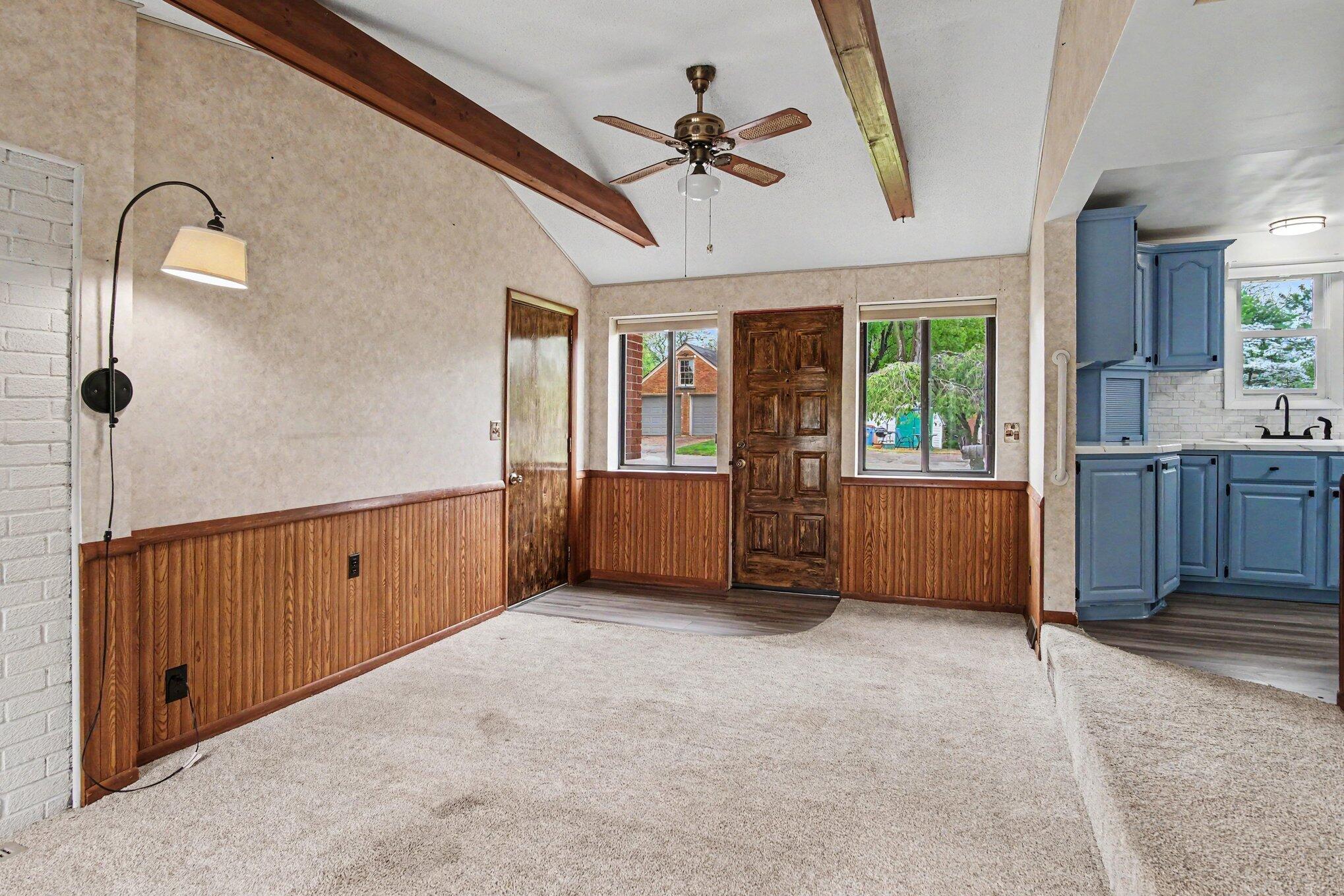751 Larkspur Avenue NW Grand Rapids MI 49504