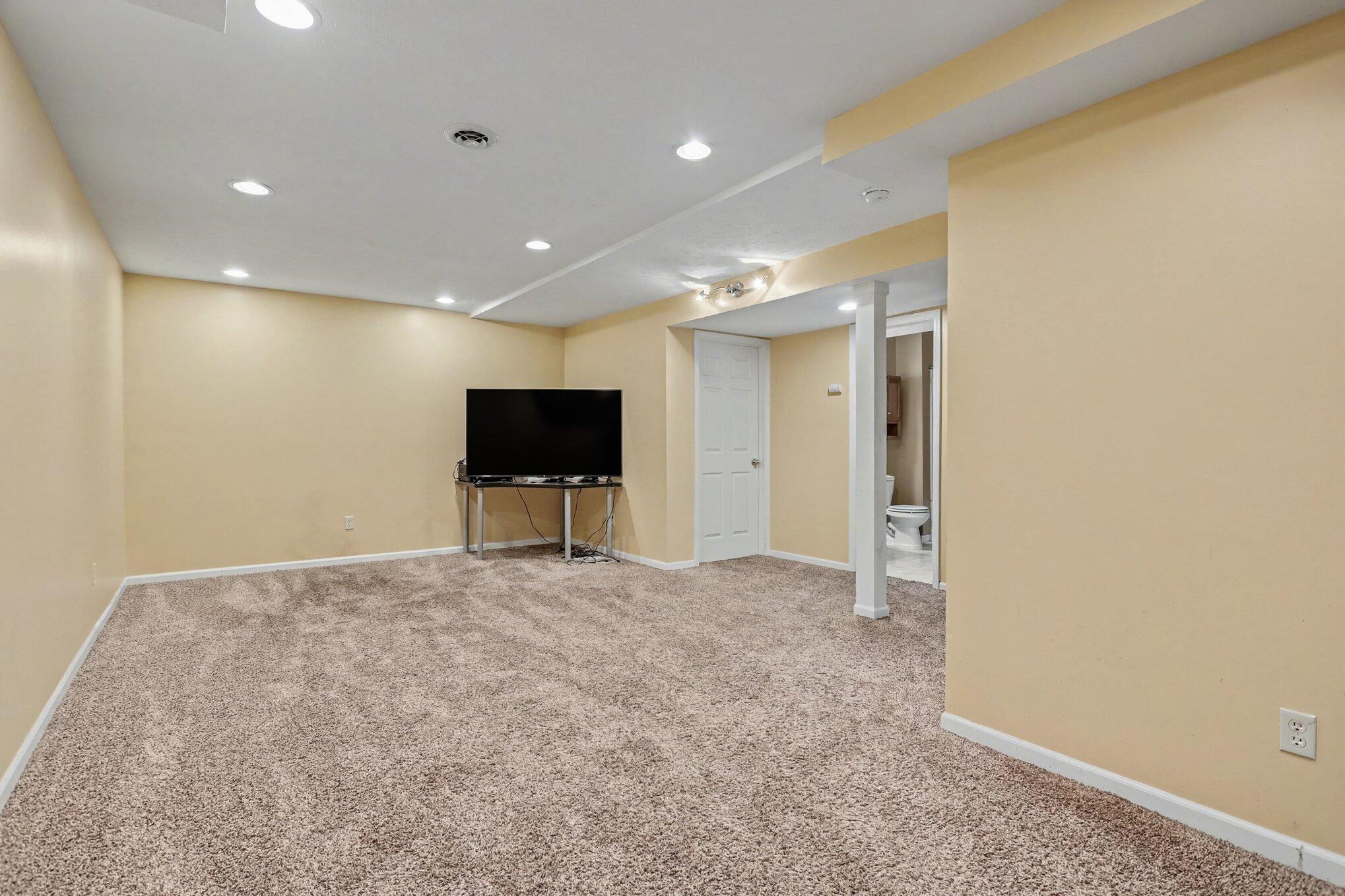 2233 Suncrest Breeze Berrien Springs MI 49103
