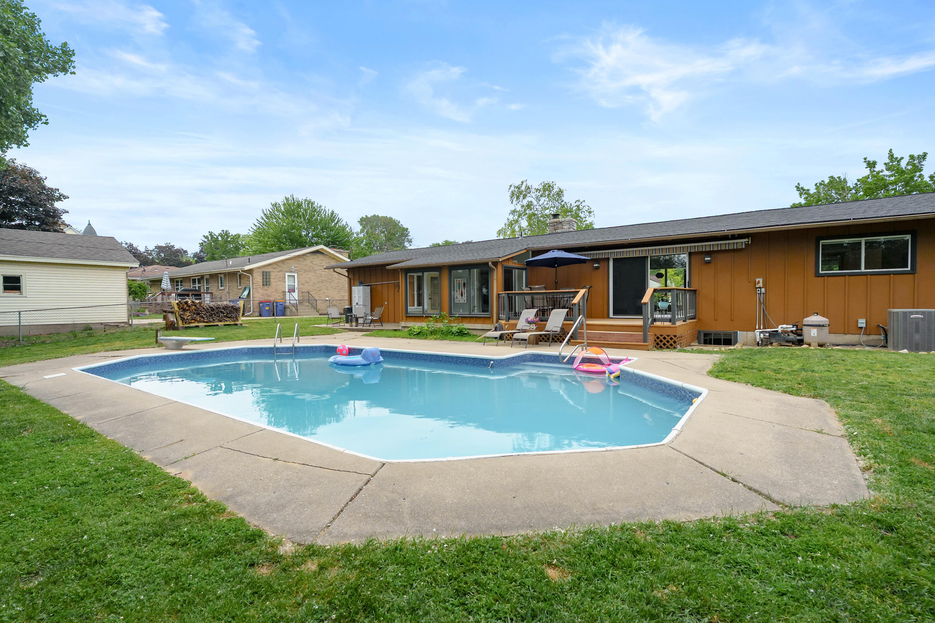 119 Boltwood Drive NE Grand Rapids MI 49505
