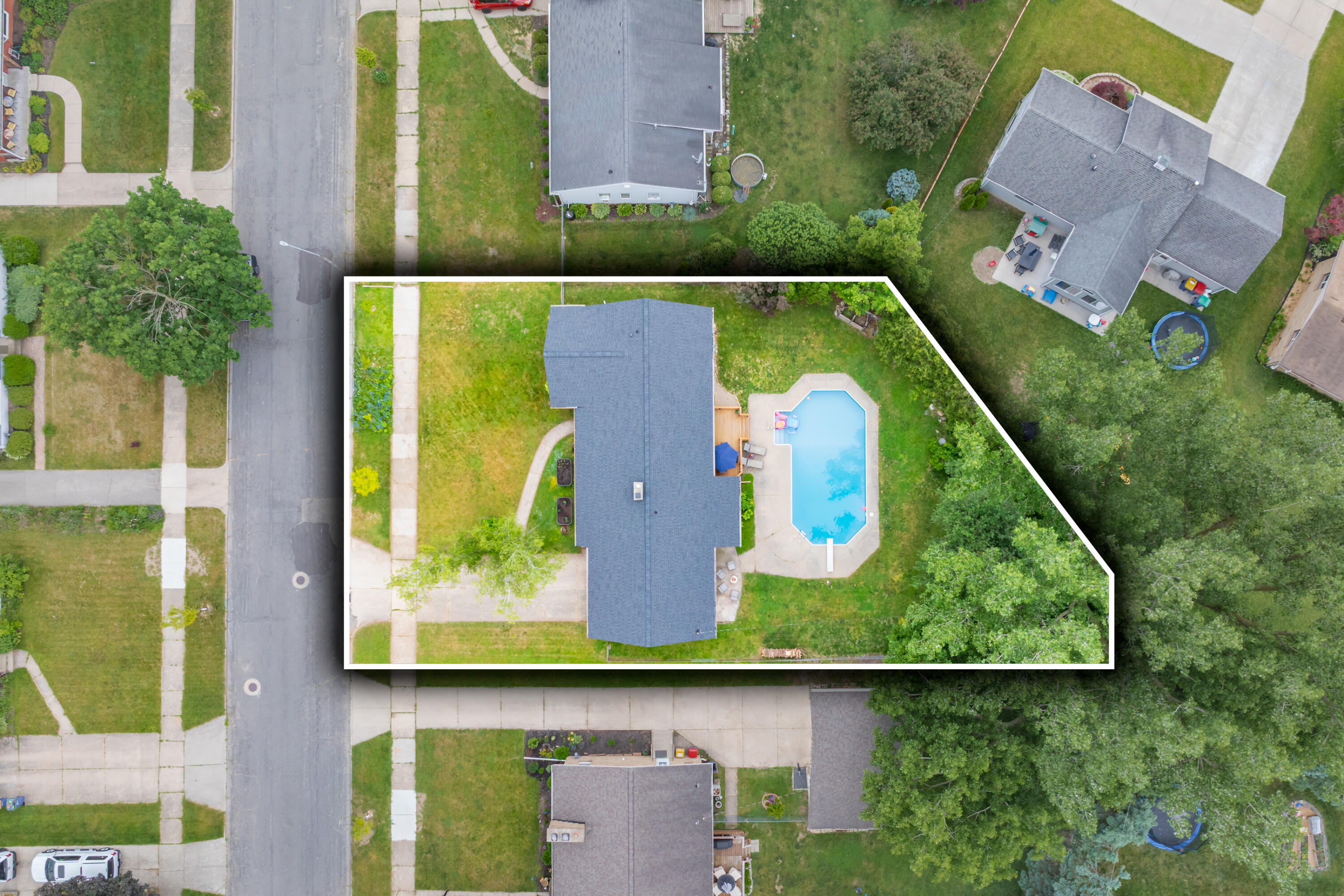 119 Boltwood Drive NE Grand Rapids MI 49505