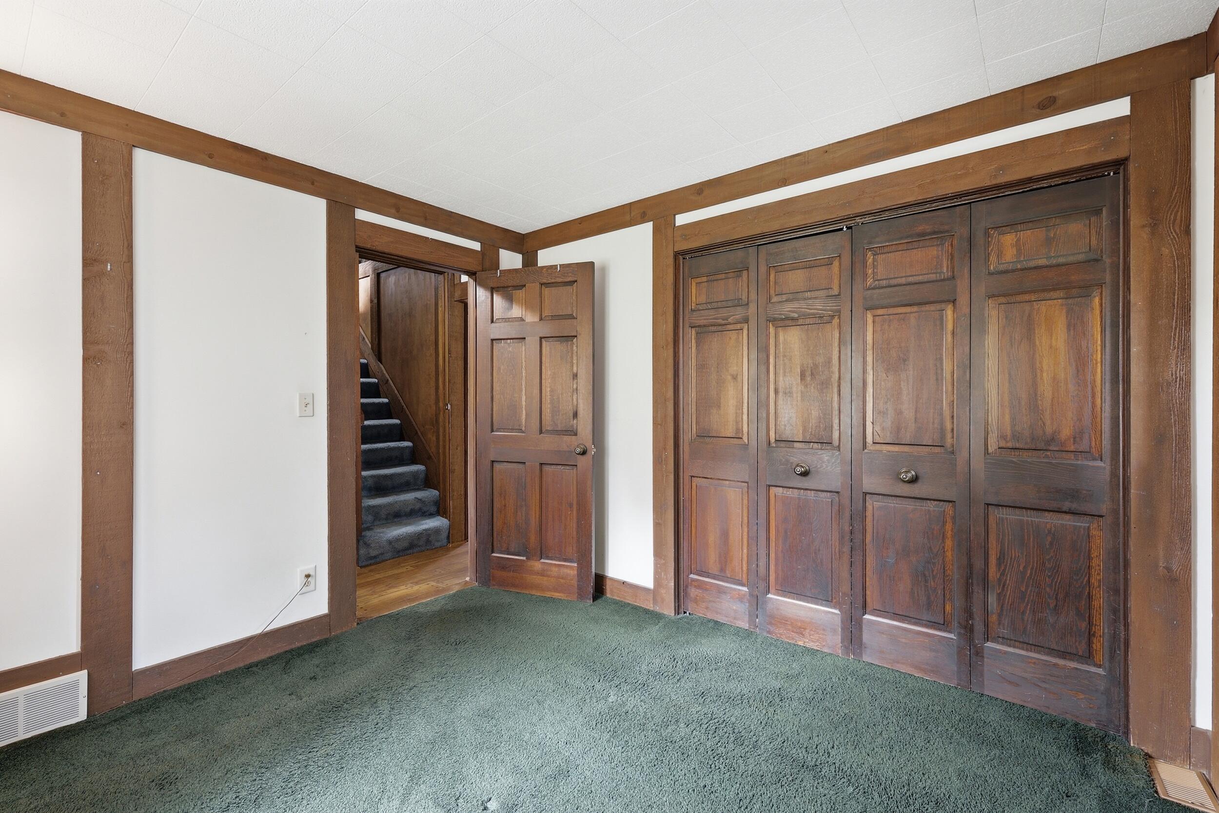 5575 Giles Avenue NE Rockford MI 49341