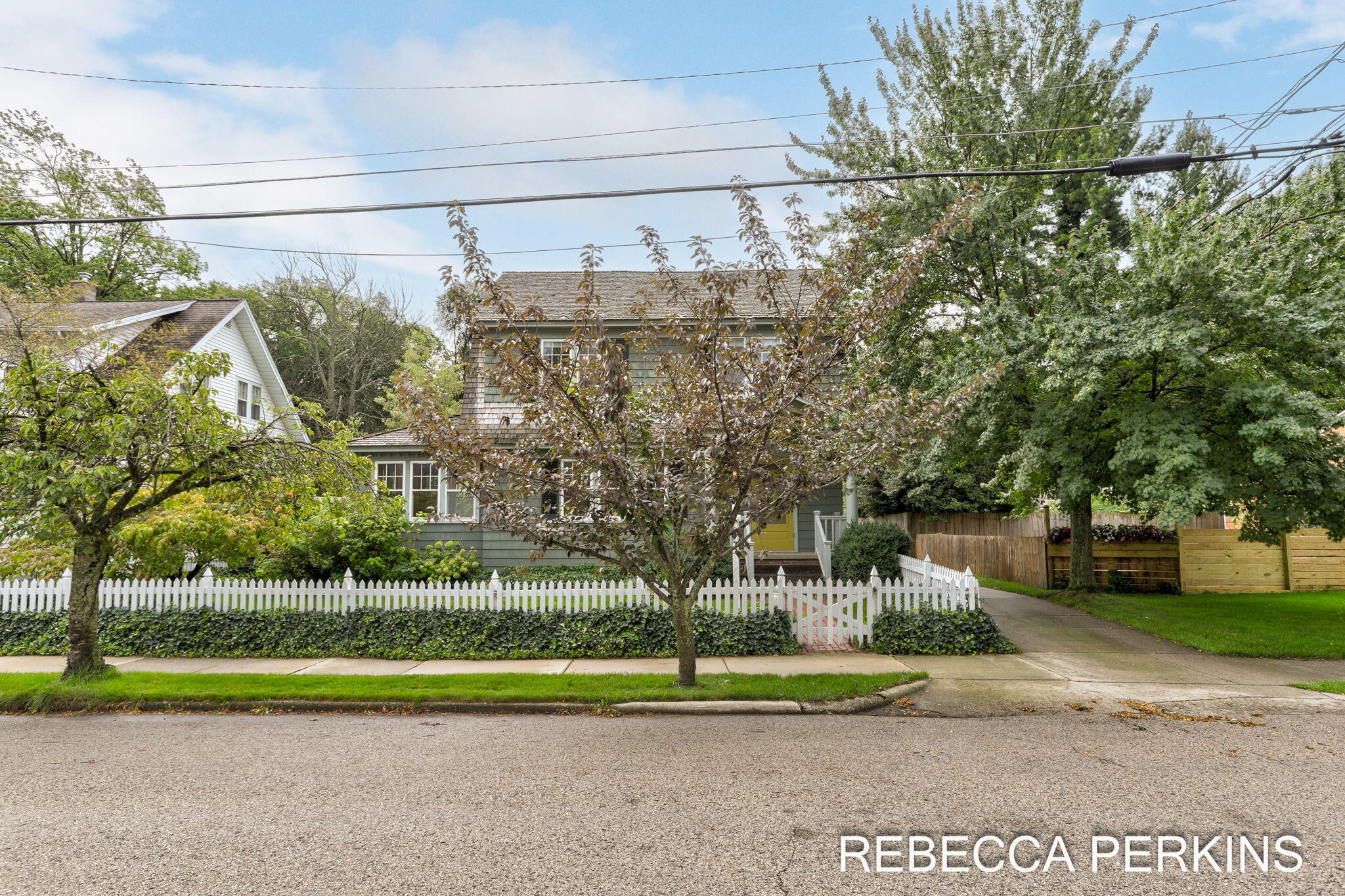 22 Cherry Street Holland MI 49423