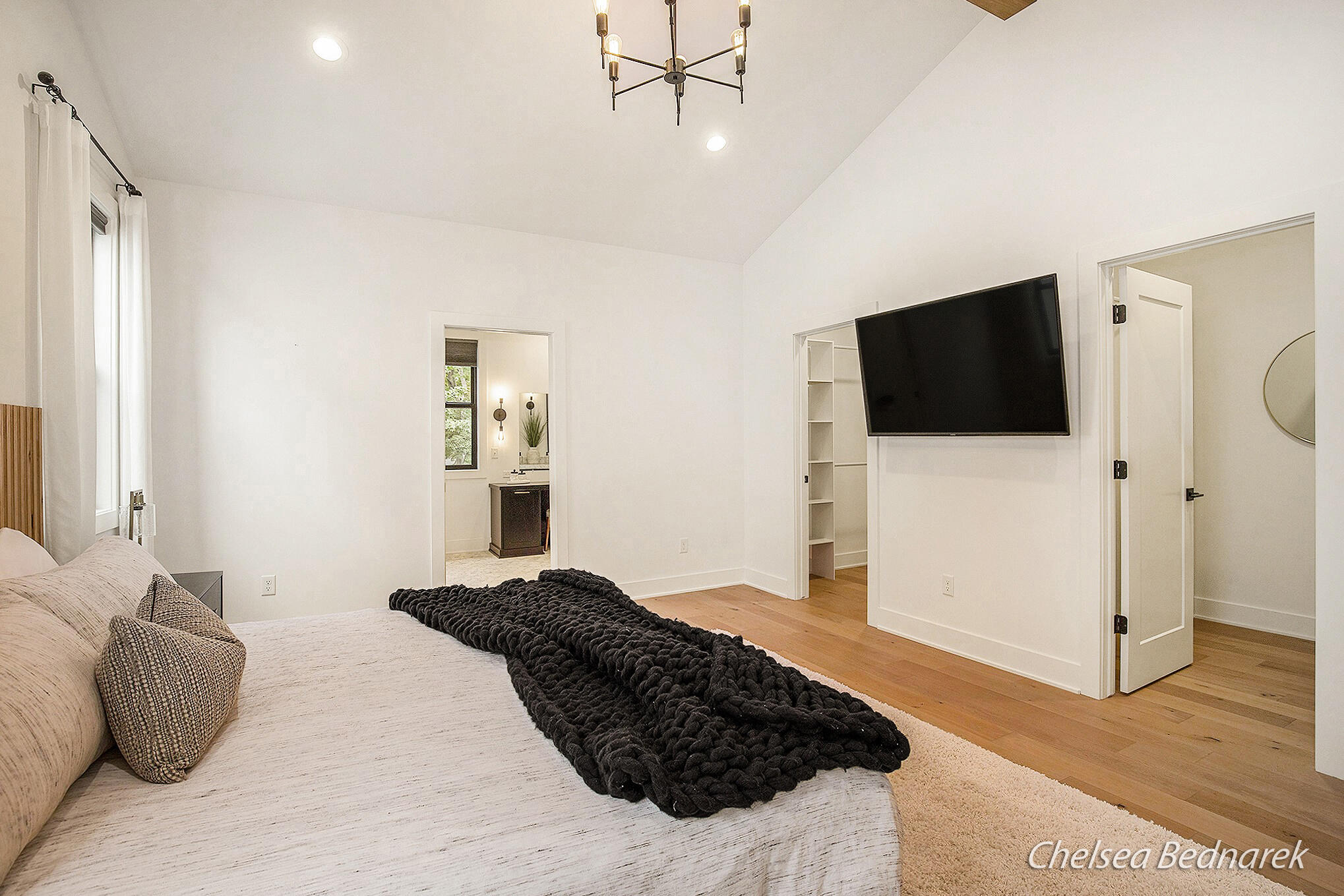 2726 Orange Avenue SE Grand Rapids MI 49546