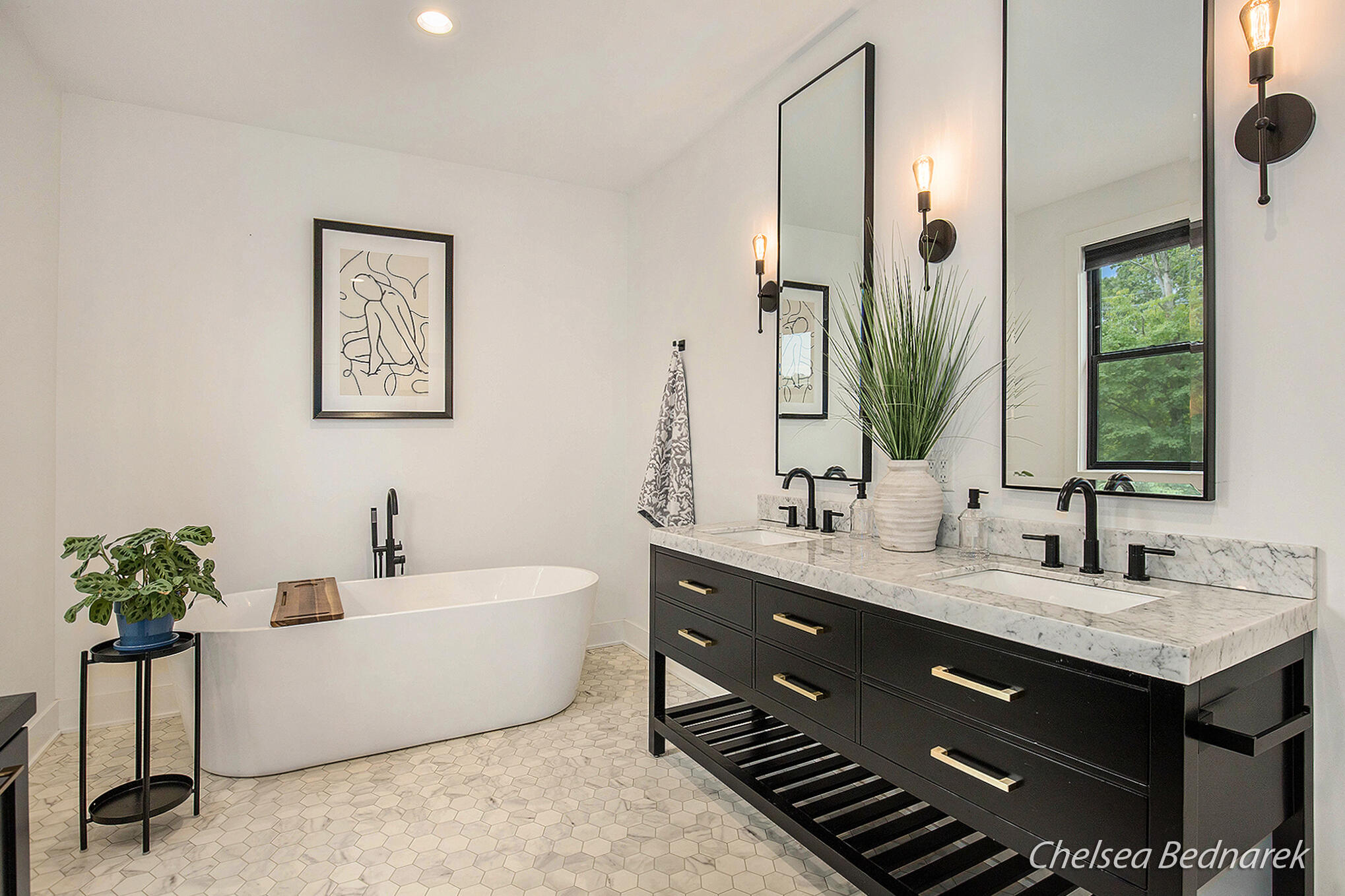 2726 Orange Avenue SE Grand Rapids MI 49546