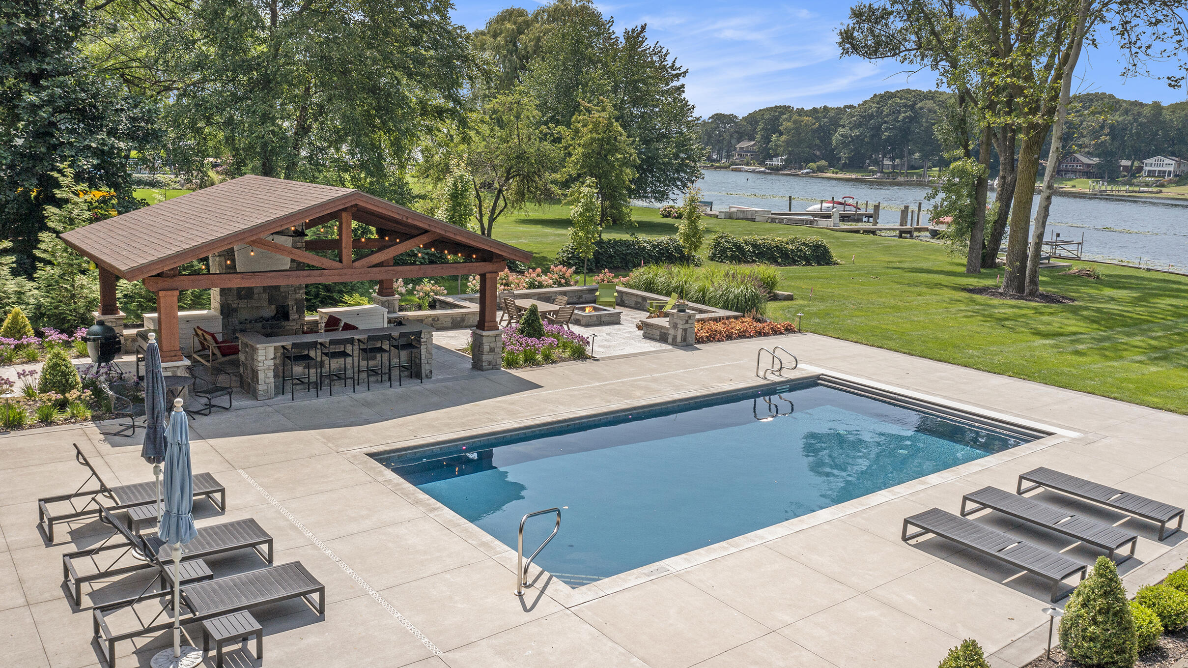 798 Pine Bay Avenue Holland MI 49424