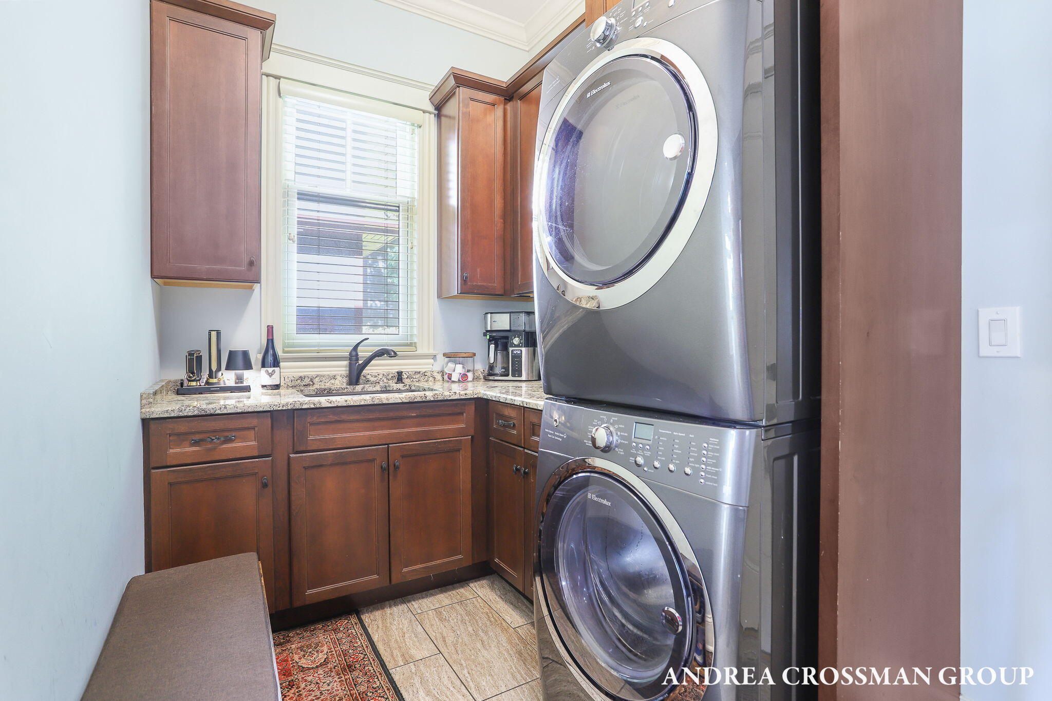 798 Pine Bay Avenue Holland MI 49424