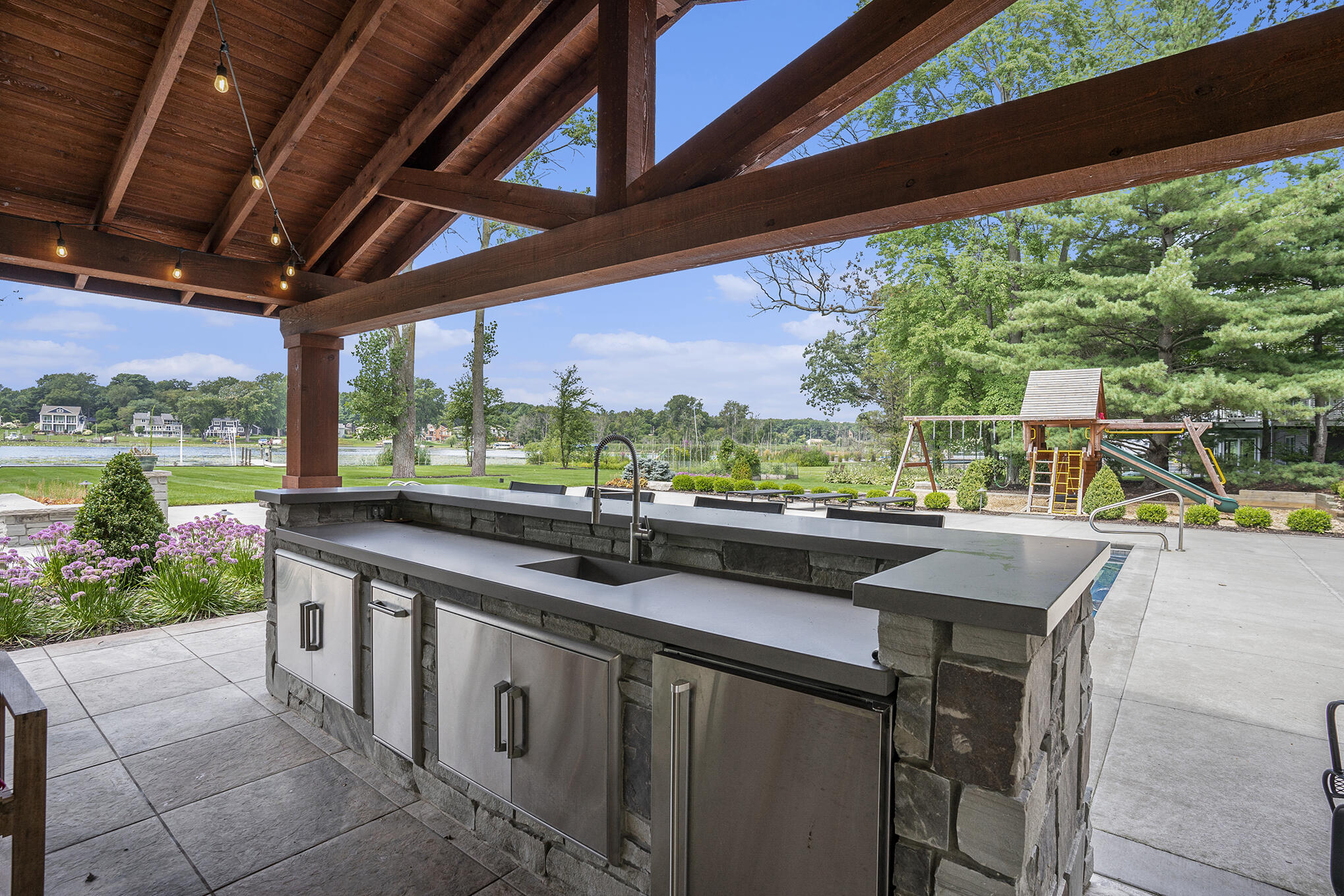 798 Pine Bay Avenue Holland MI 49424